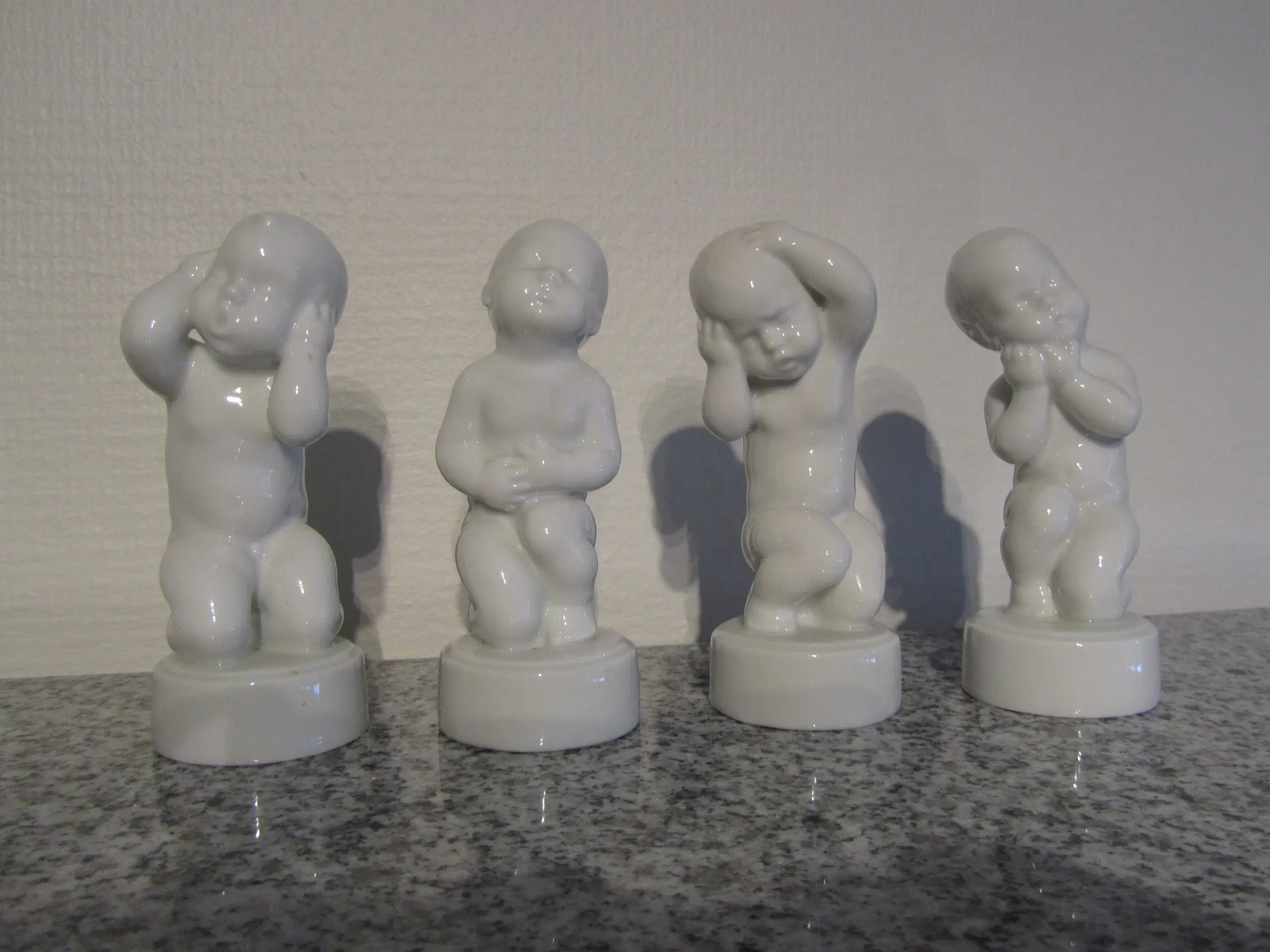 4 stk BG baby porcelænsfigurer