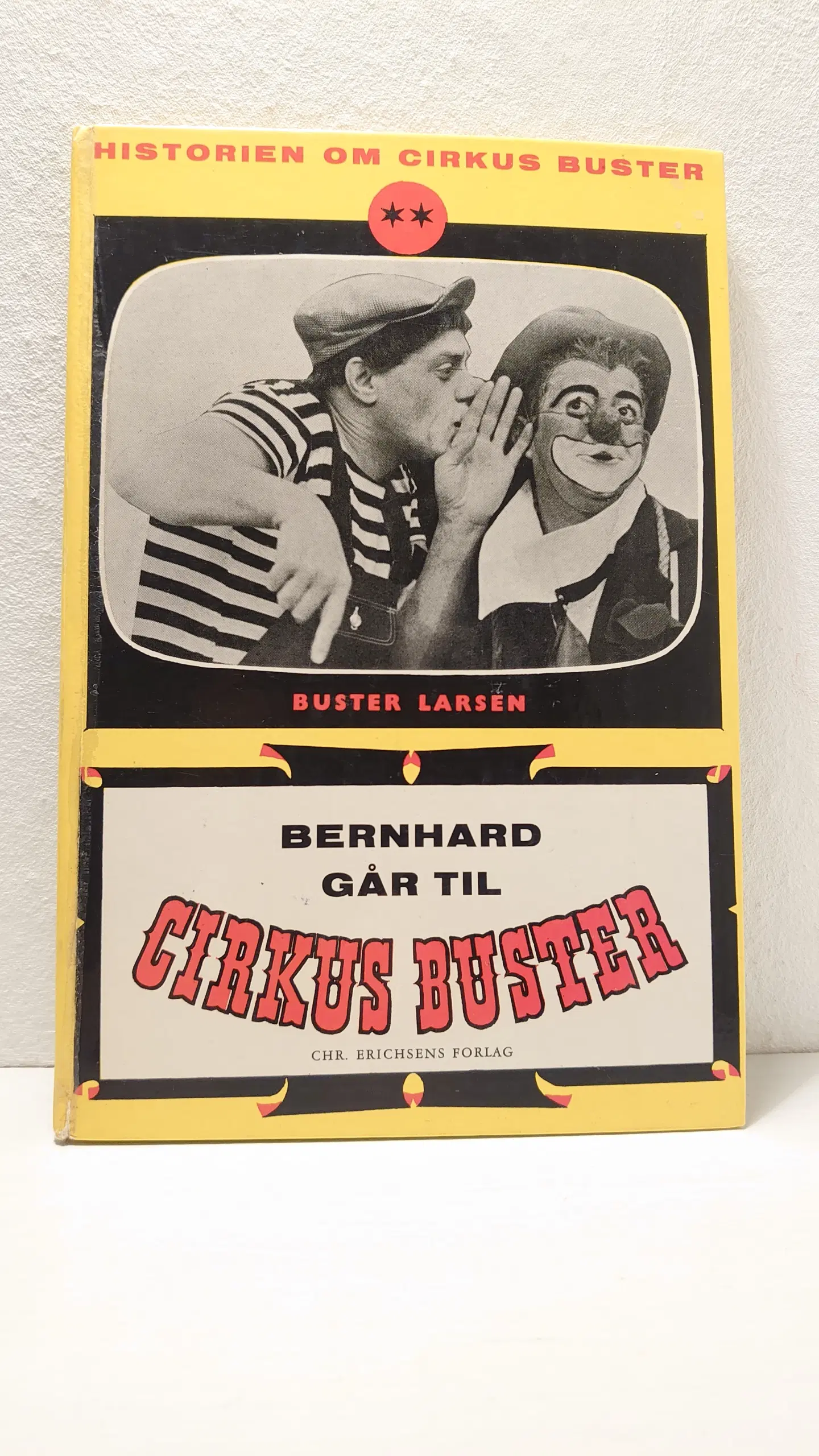 Buster Larsen: Bernhard går til Cirkus Buster1961