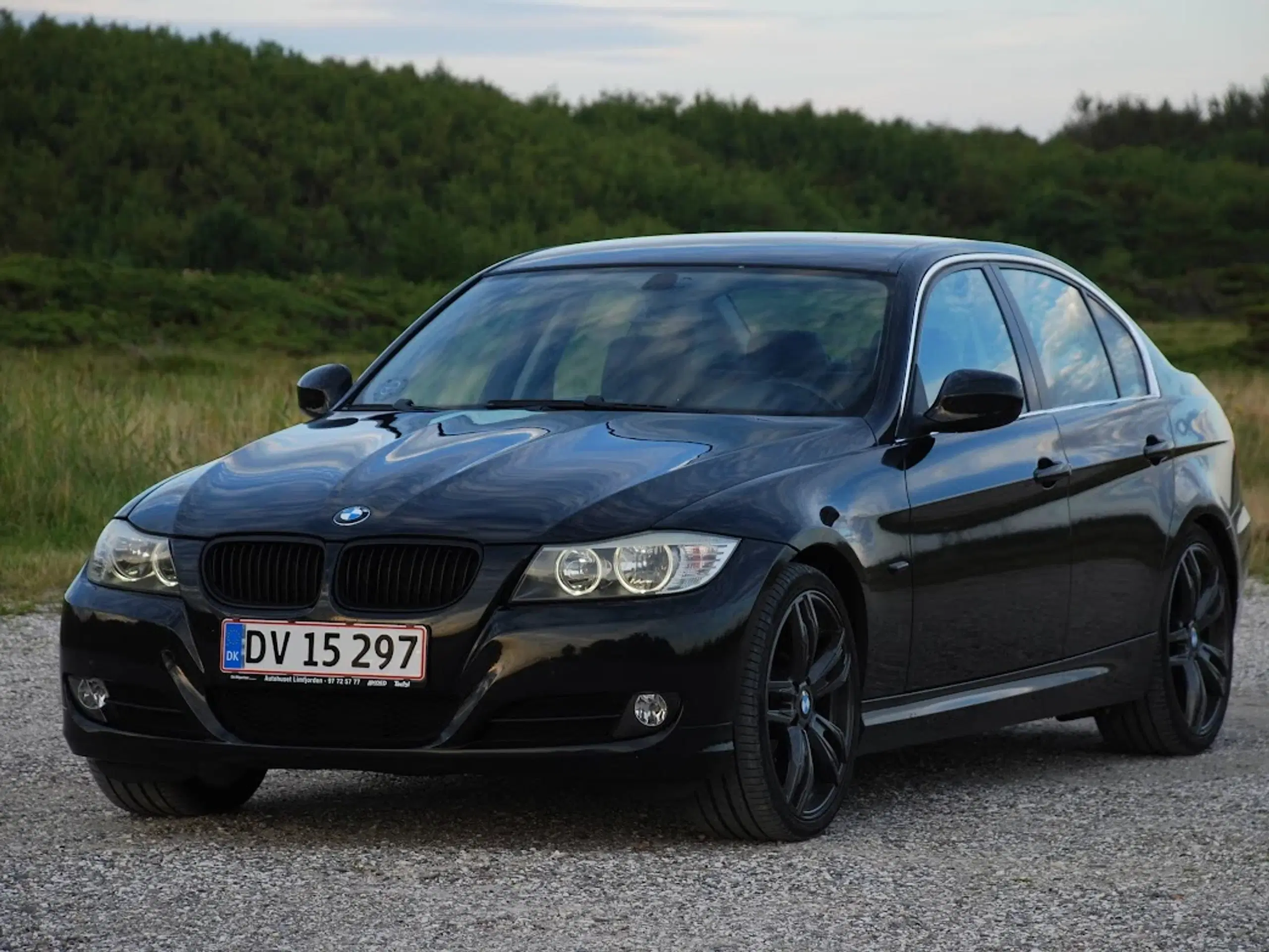 BMW 320i E90