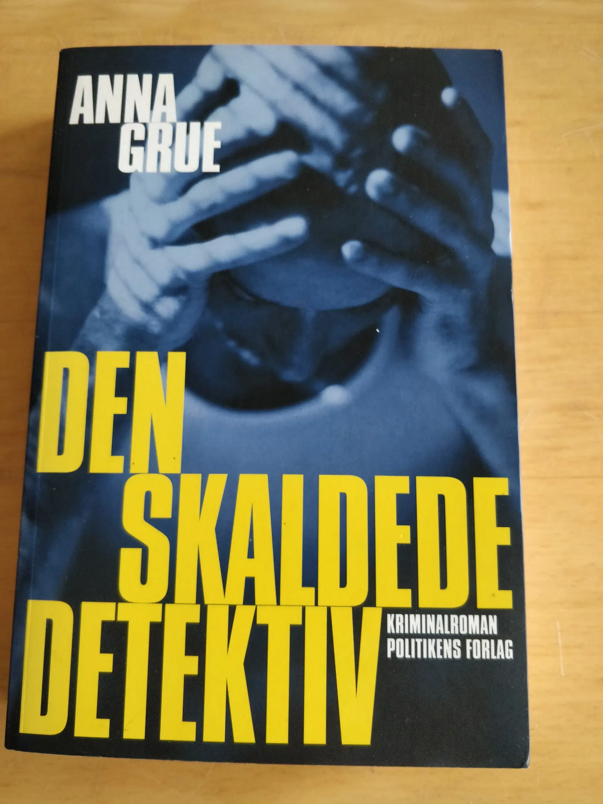 Den skaldede detektiv