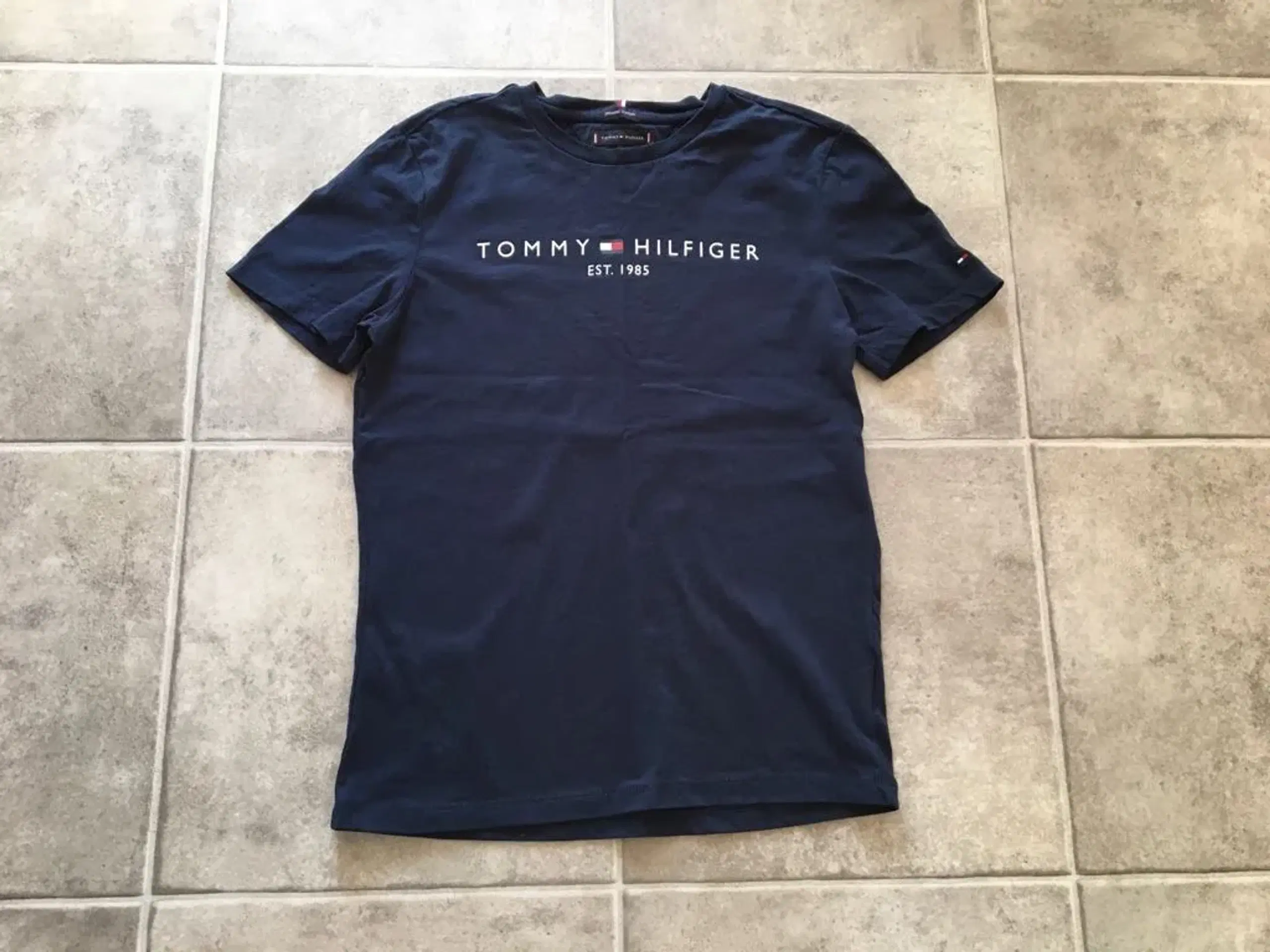 Tommy Hilfiger t-shirts str 164