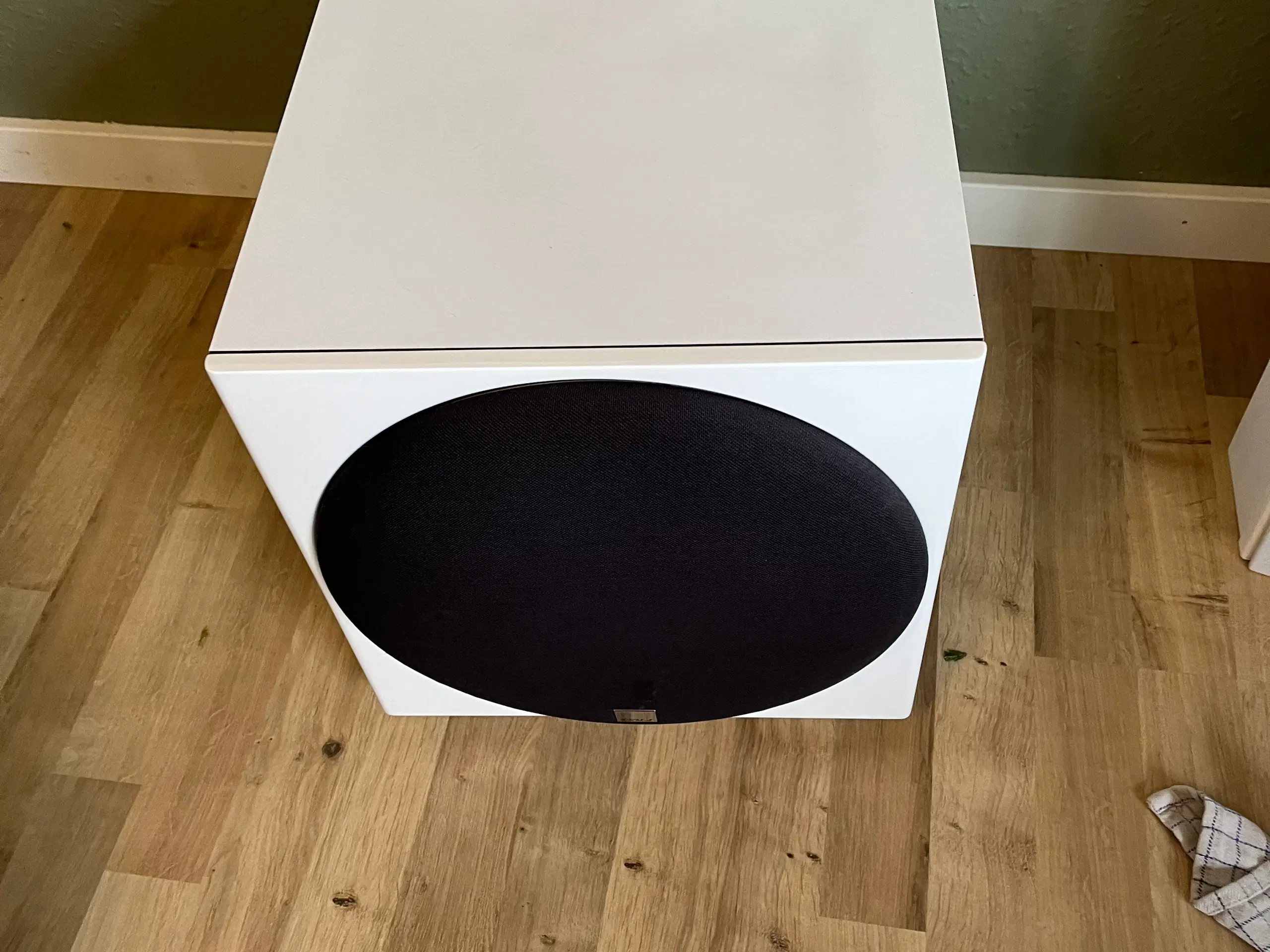 Dali E-12f Subwoofer