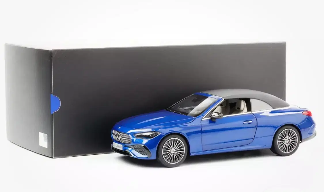 1:18 Mercedes CLE Cabriolet 2024