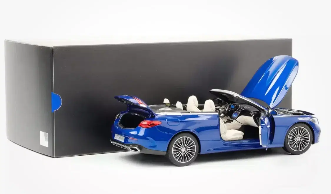 1:18 Mercedes CLE Cabriolet 2024