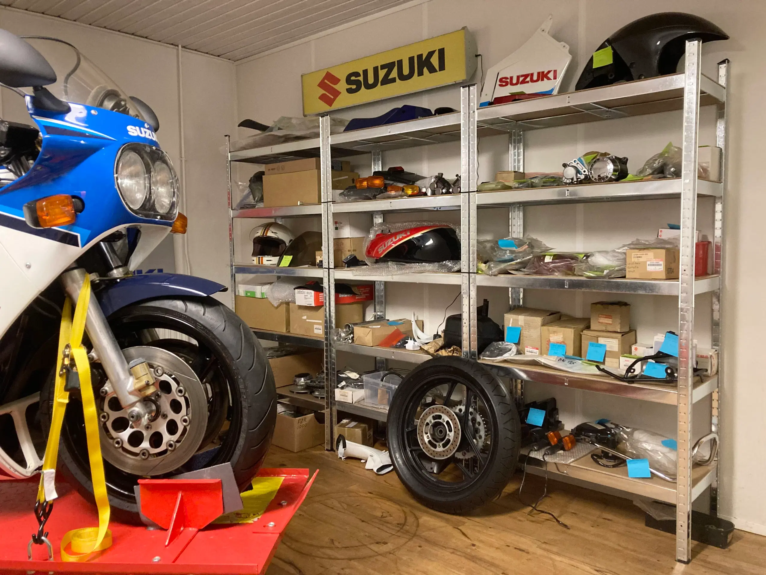 ORIGINAL UDSTØDNING GSXR 750