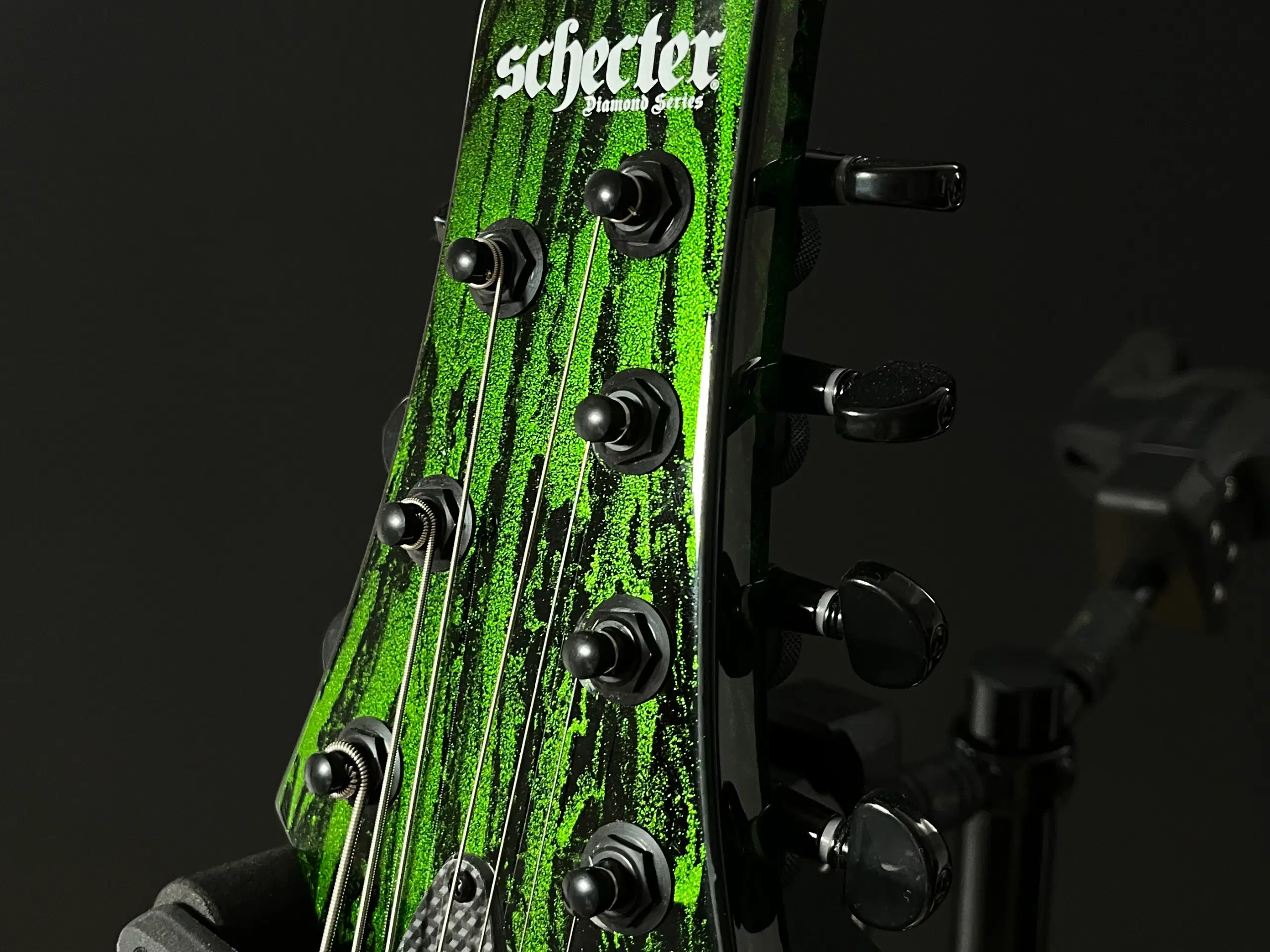 Schecter C-7 Multiscale Toxic Venom