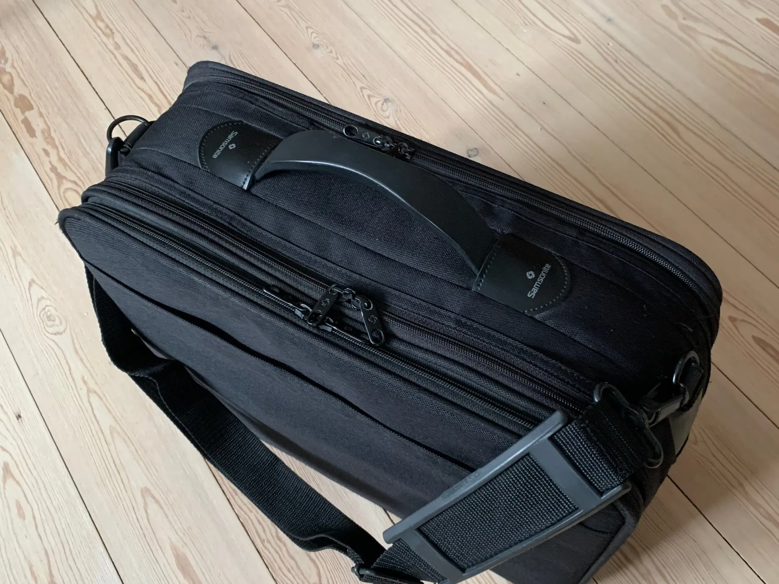 Computertaske sort SAMSONITE