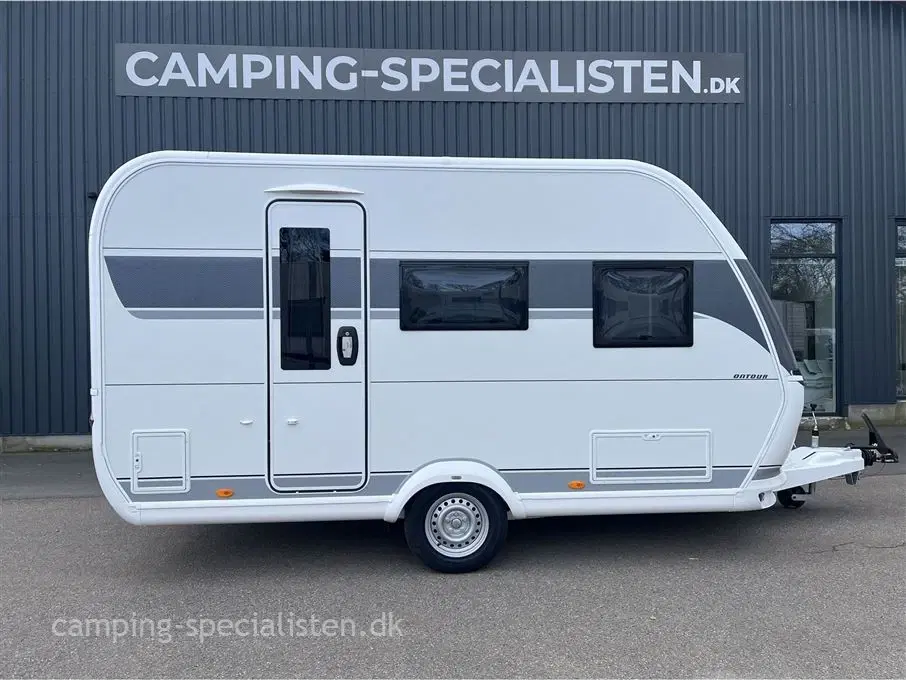 2024 - Hobby On Tour 390 SF   Hobby On Tour 390 SF ny model 2024 kan ses nu hos Camping-Specialistendk