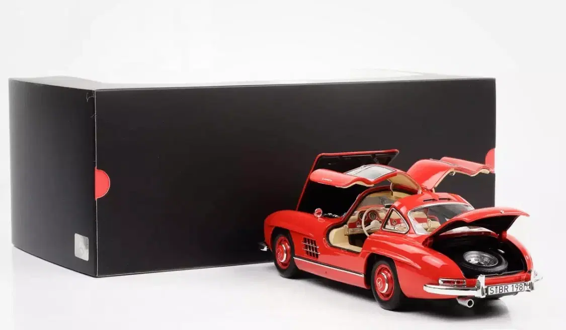 1:18 Mercedes 300 SL W198 1954