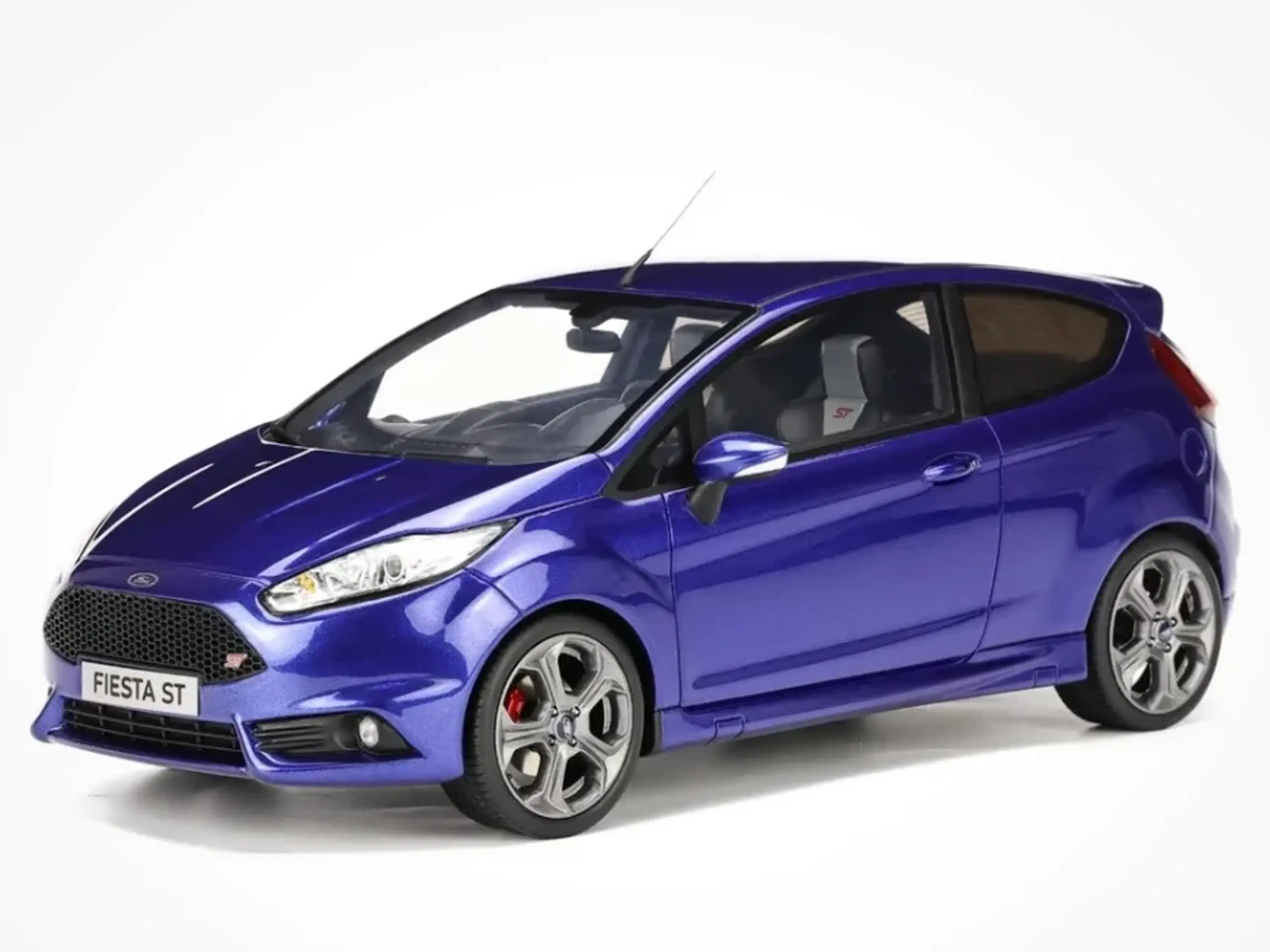 1:18 Ford Fiesta ST MK 7 2016