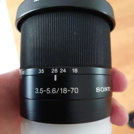 Sony 18-70mm 35 -56 objektiv til A-mount
