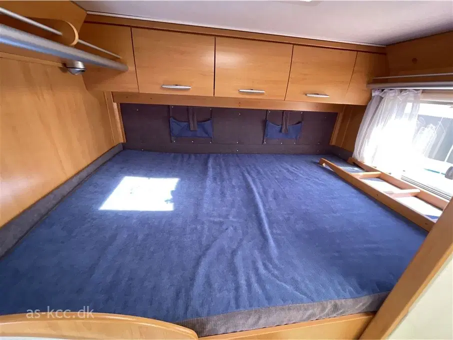 2006 - Hymer Van 522     AutocamperHymer Van 522l Årg 2006 SÆLGES TIL CVR NUMMER