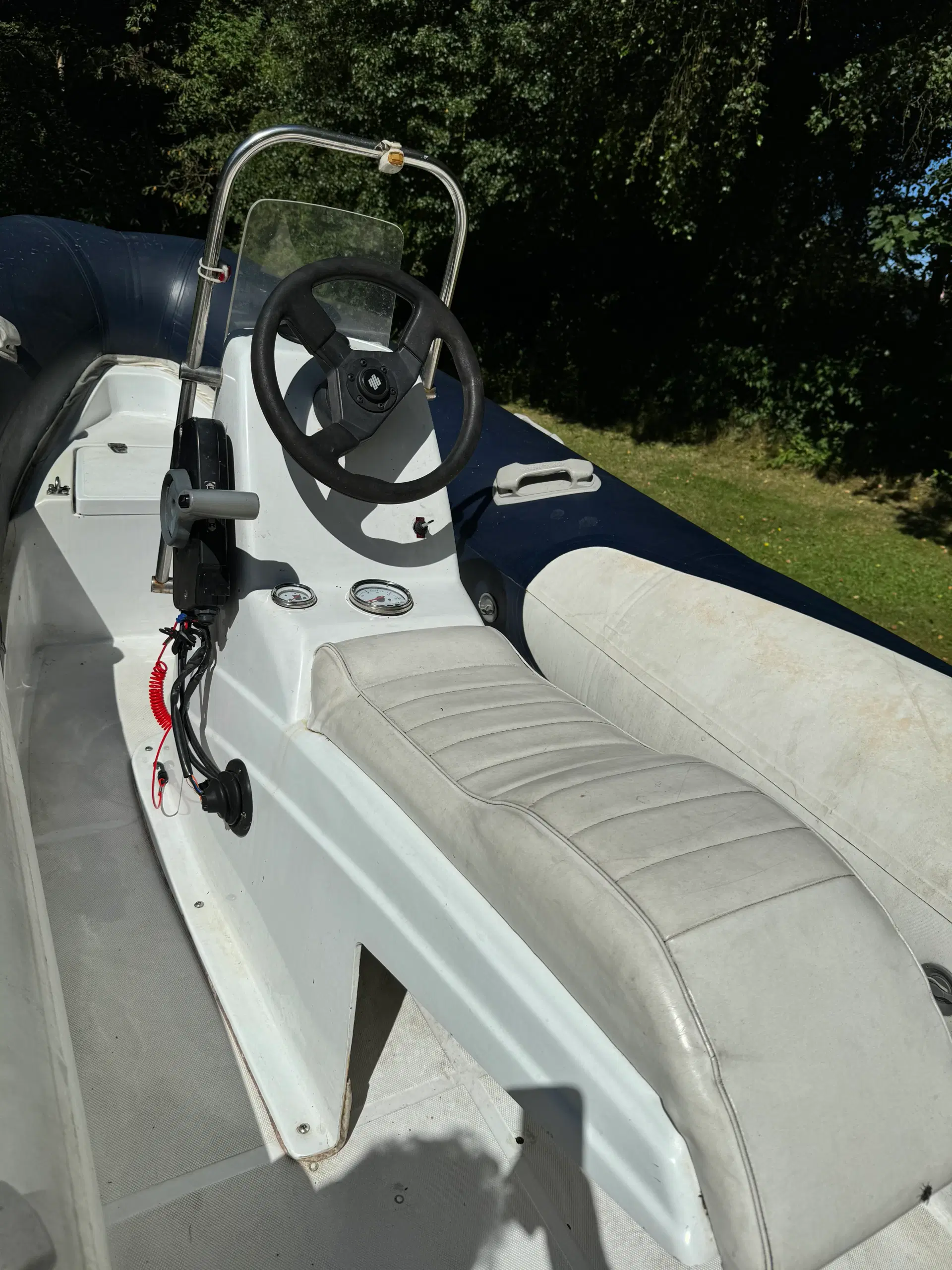 Double-O 450 Rib m 50hk Suzuki 4-takt og trailer