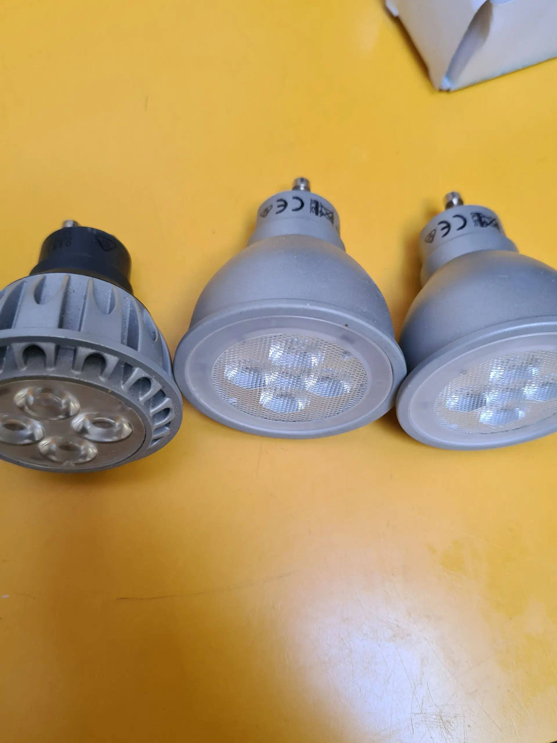 Osram GU 10 LED