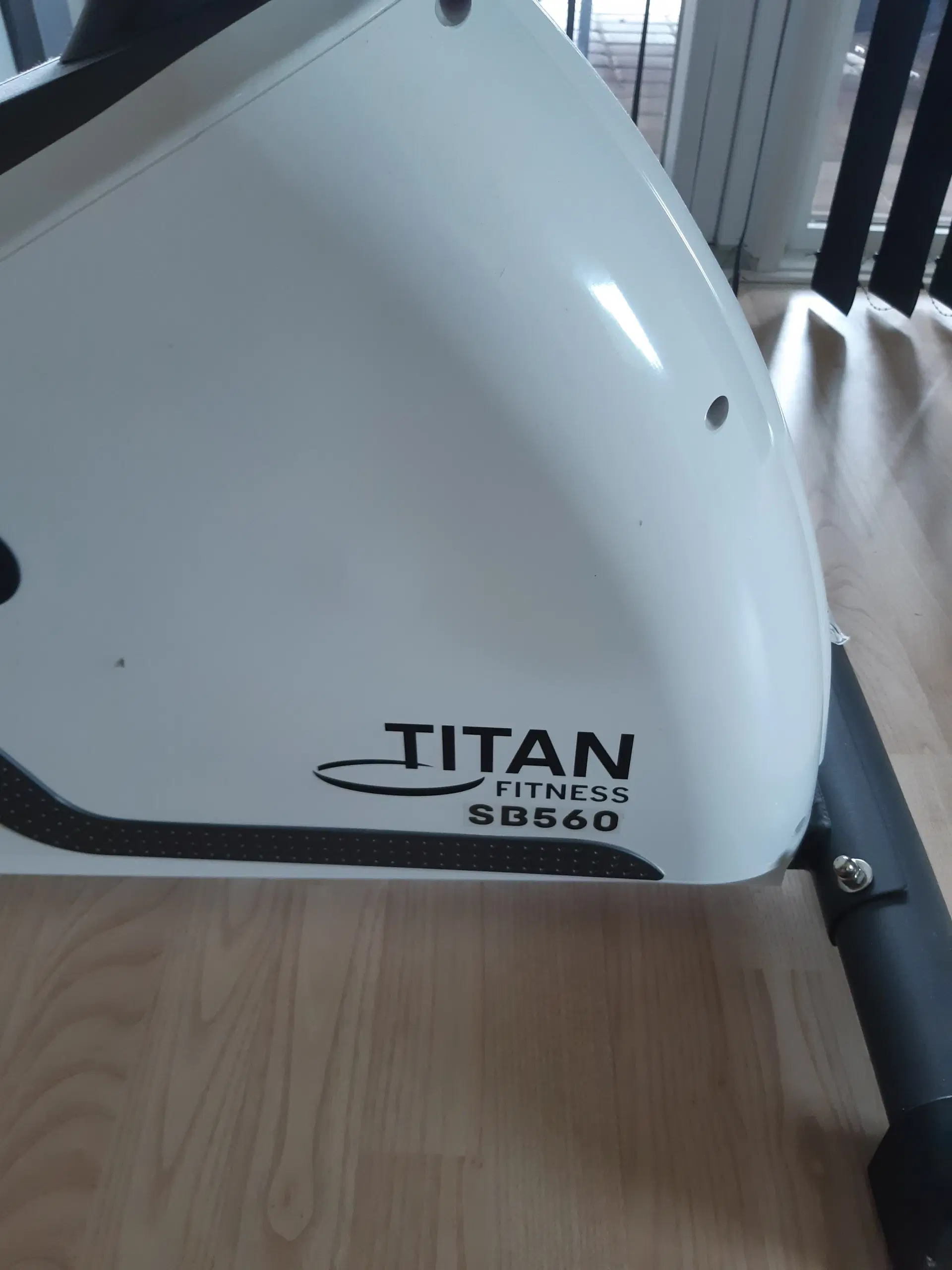 Kondi cykel Titan Fitness