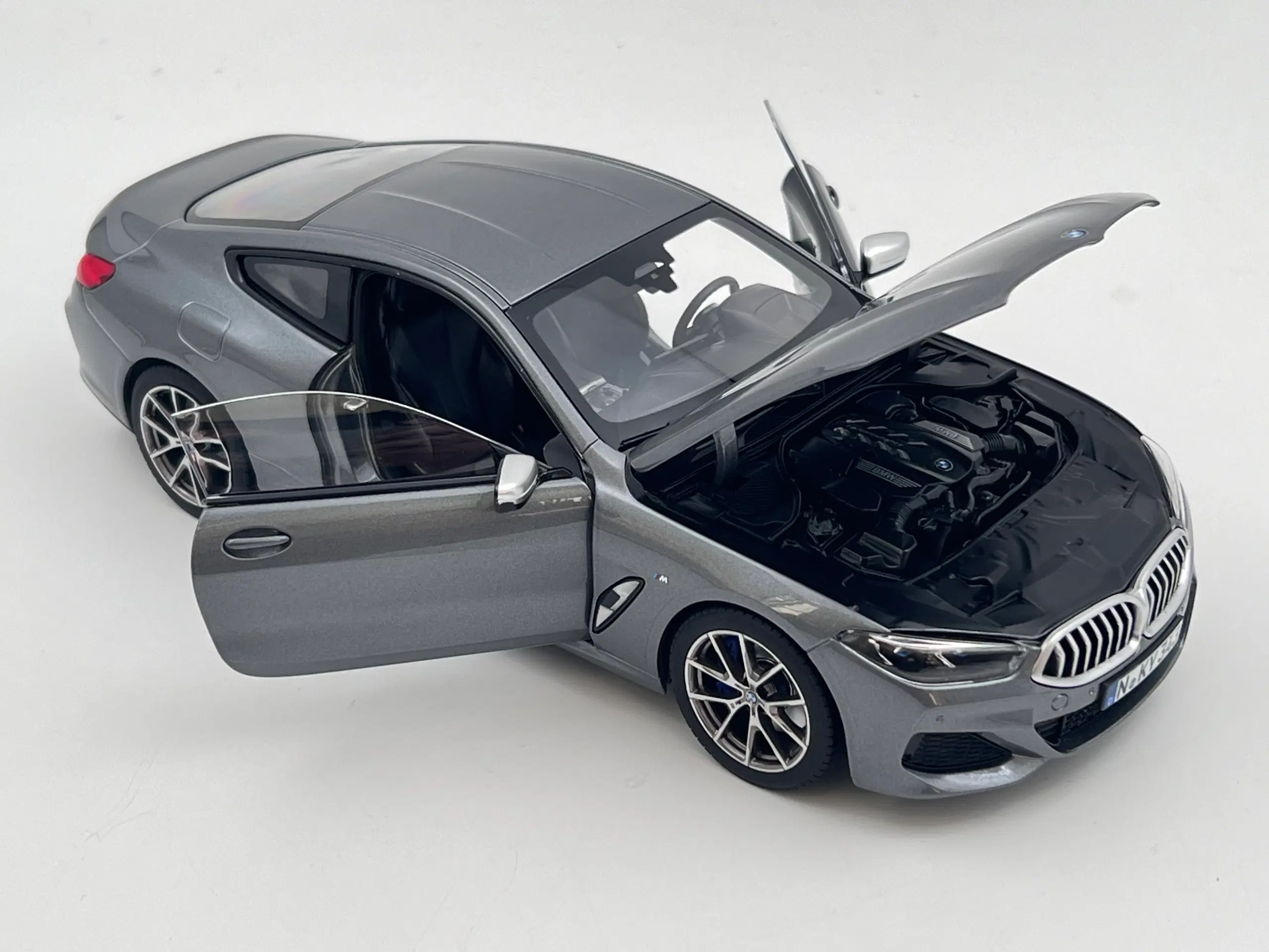 2018 BMW M850i Coupe 1:18  Limited Edition 20/200