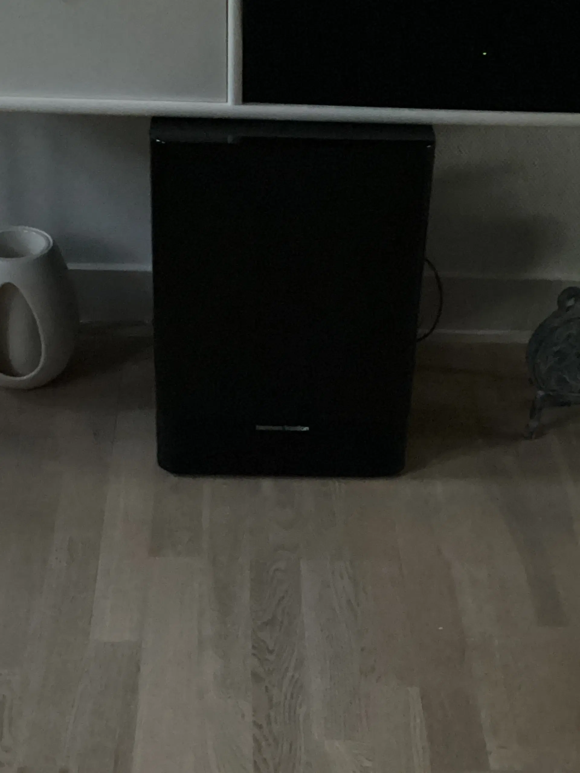 Søjlehøjtalere med subwoofer