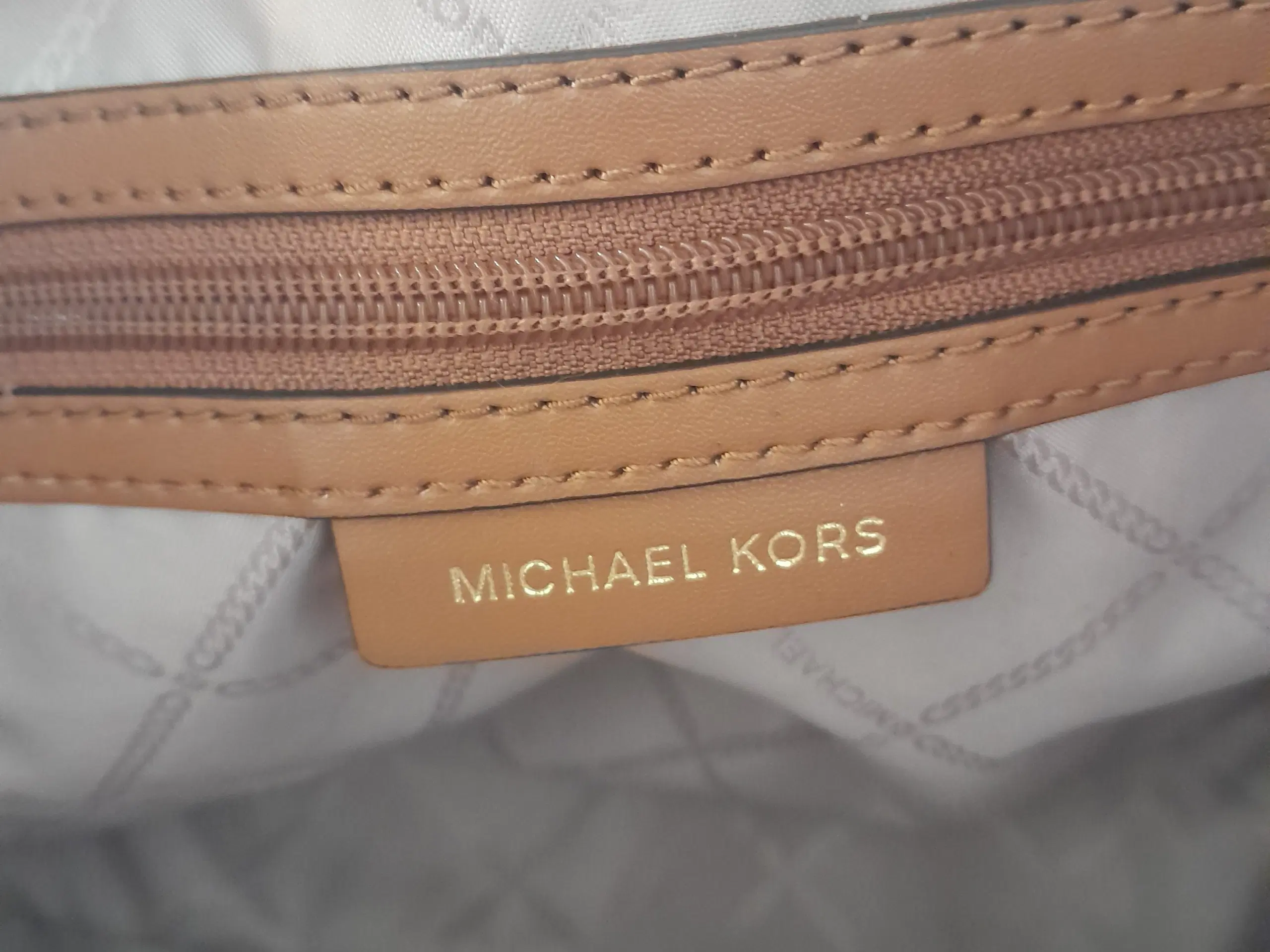 Michael kors taske