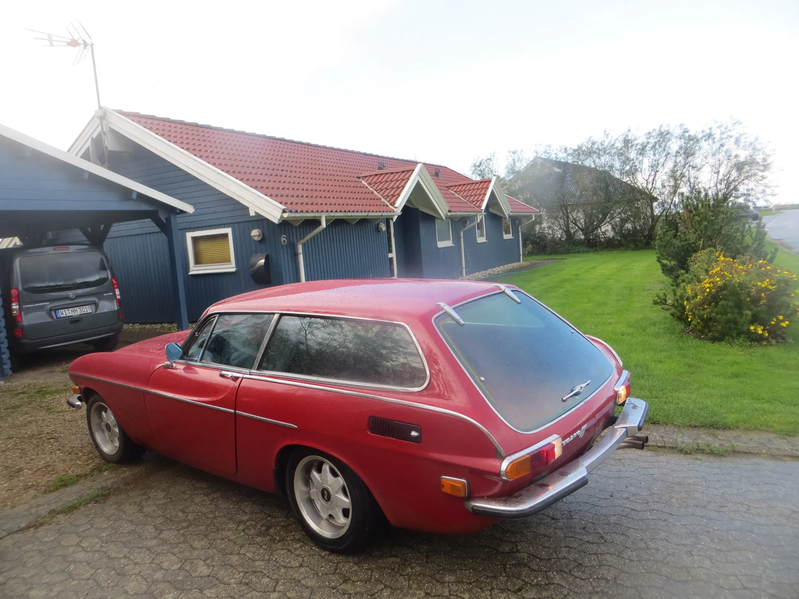 VOLVO P1800ES 1973 VETERAN