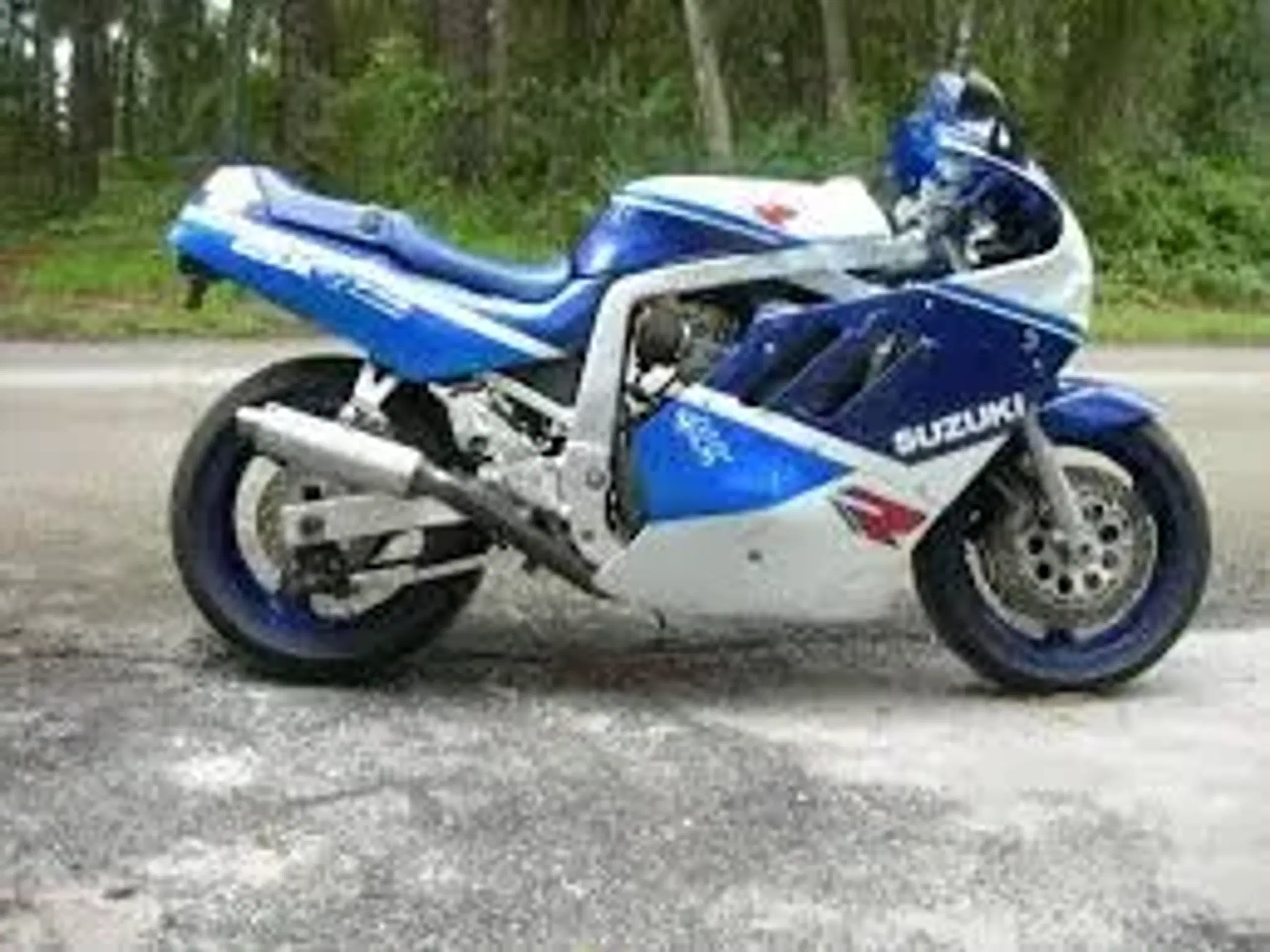 GSXR 750 85-89 købes