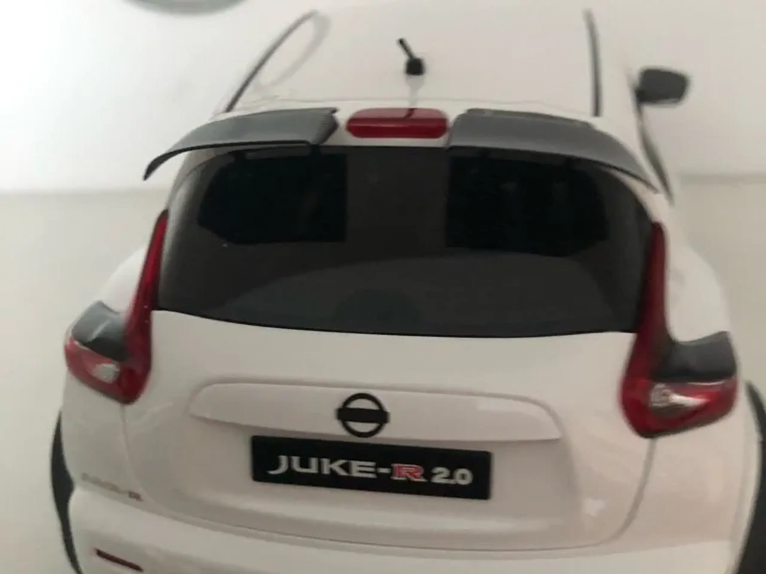 Nissan Juke-R 20