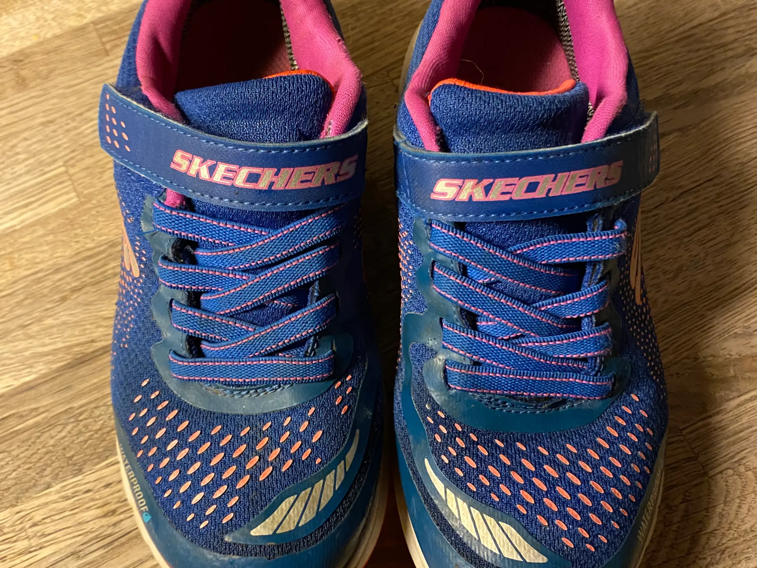 Skechers waterProof sko str 32