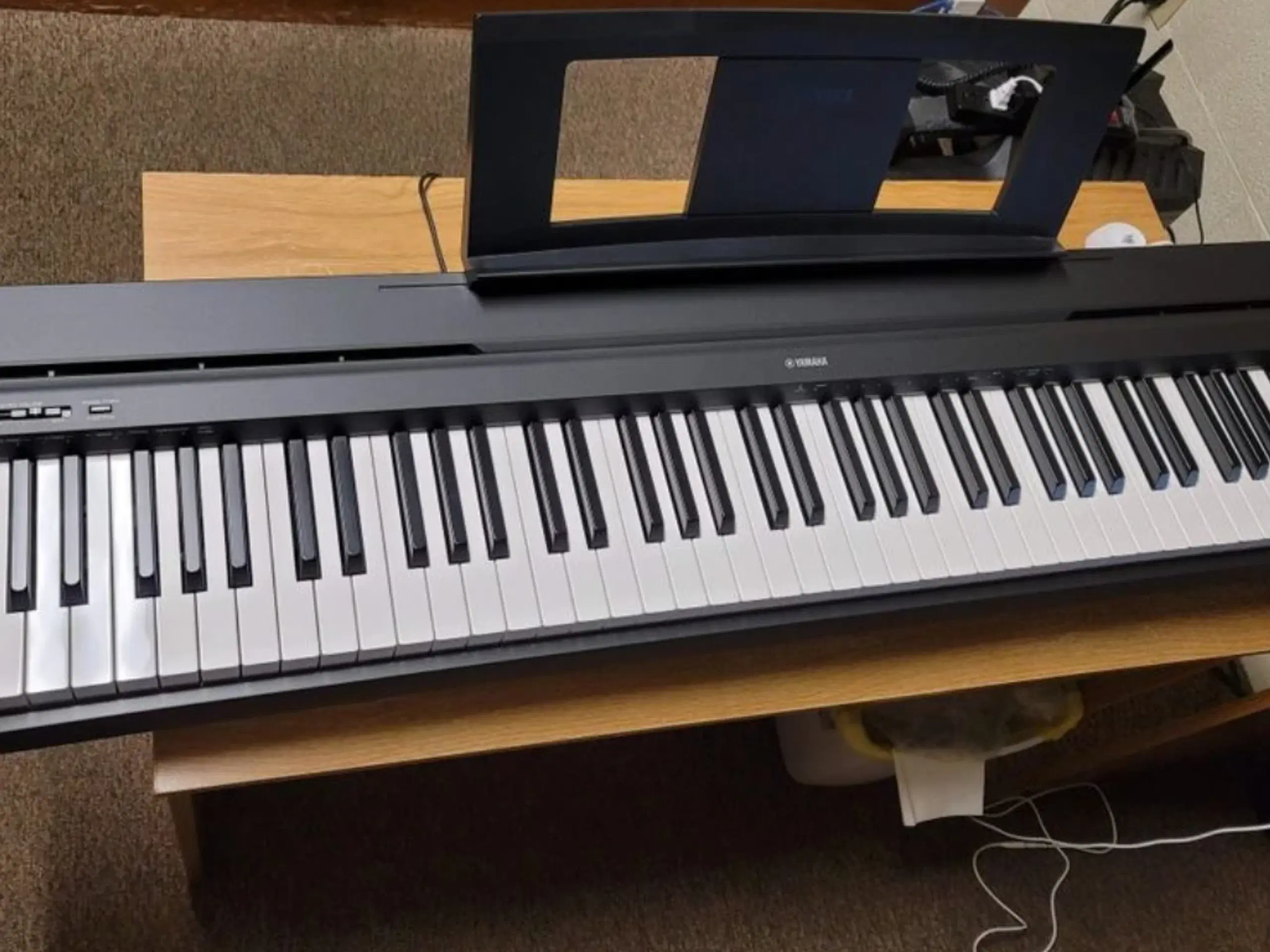 yamaha P45 stage piano