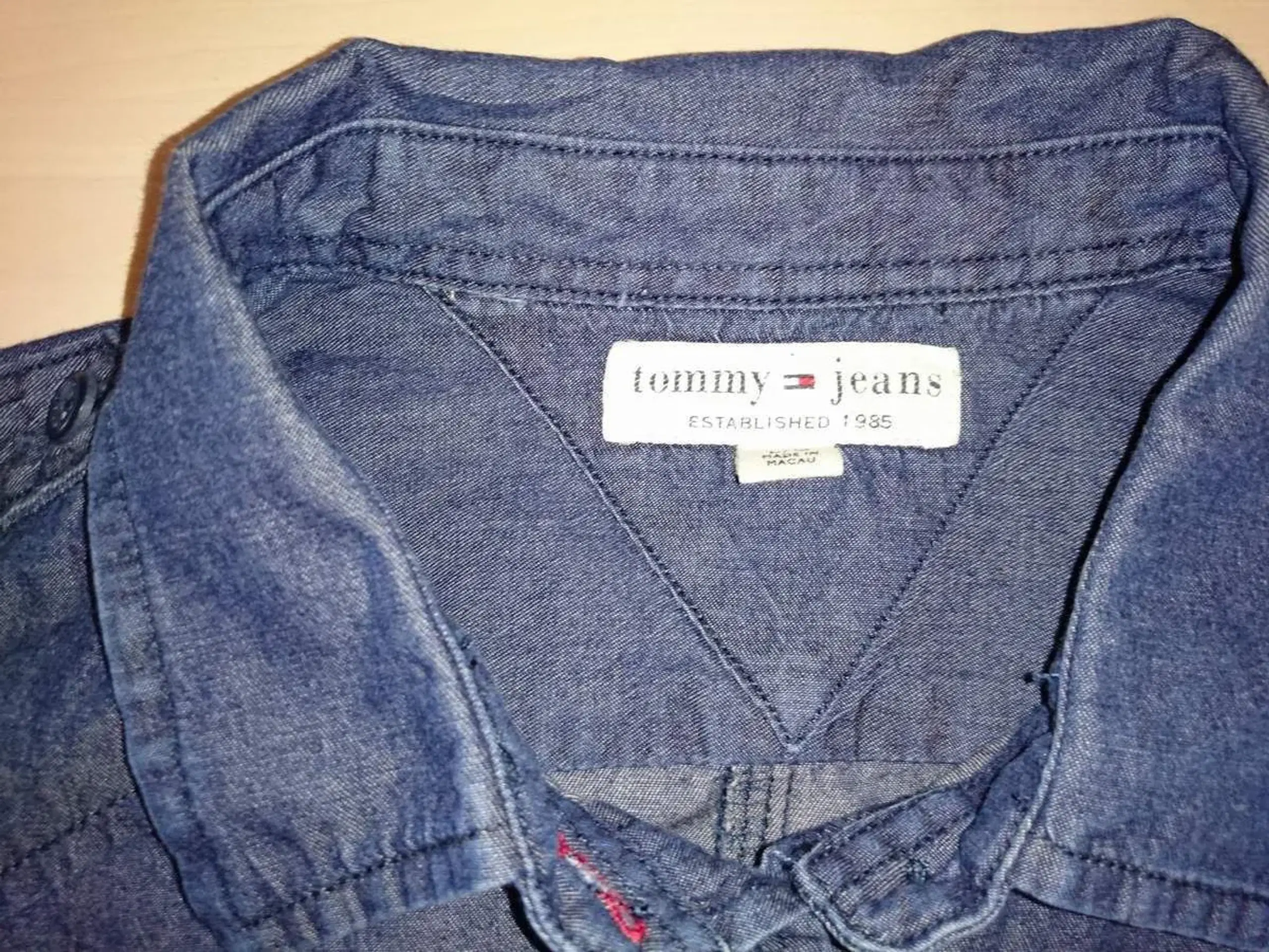 Ny Tommy Hilfiger skjorte top Str 42