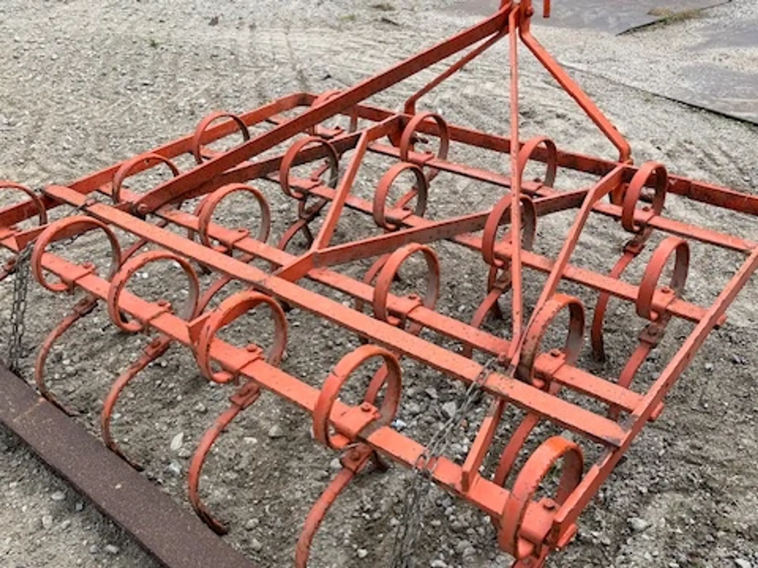 ALLIS_ CHALMERS- D 272 Med alle Redskaber