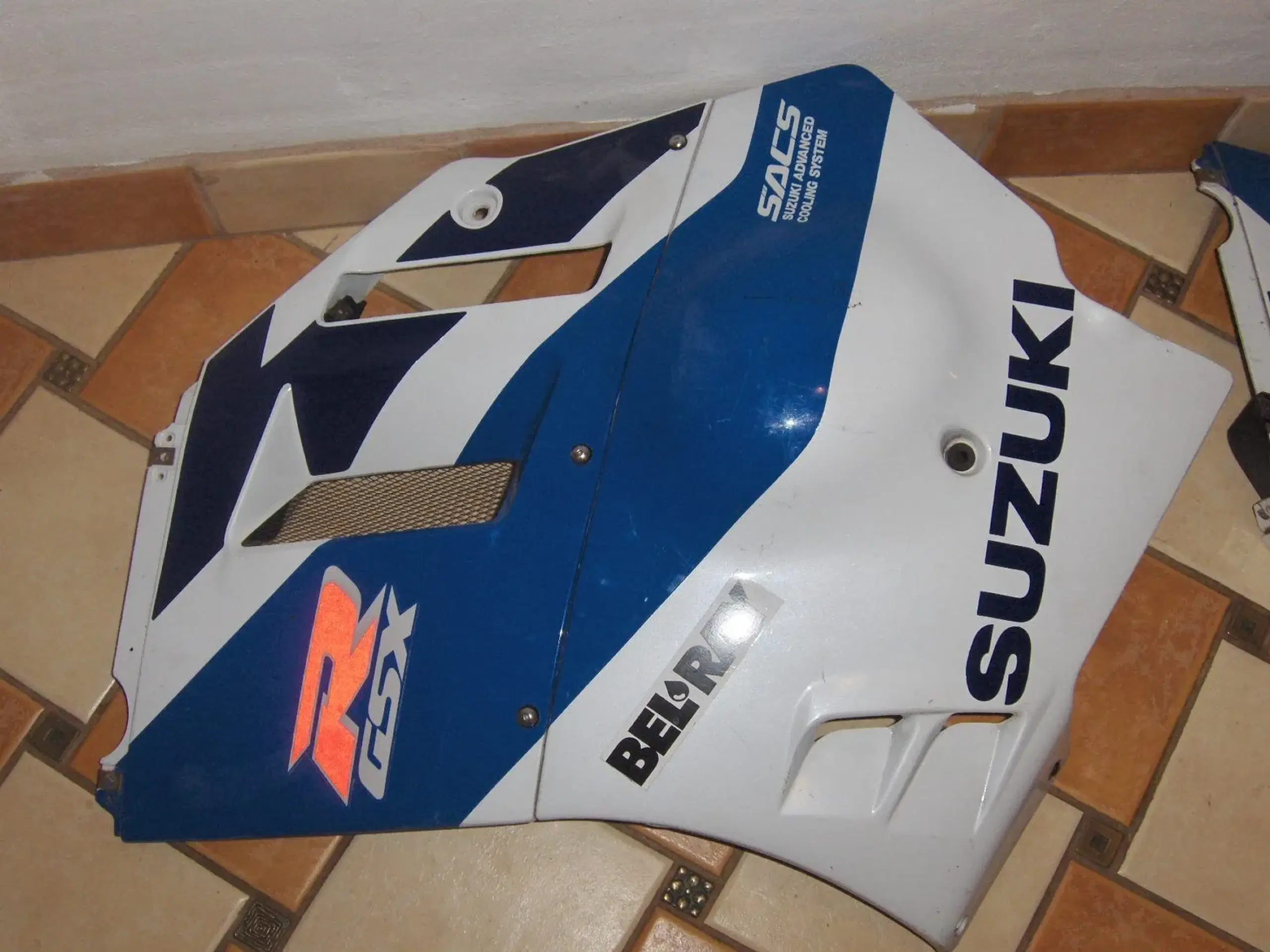 kåbedele suzuki gsx r 750