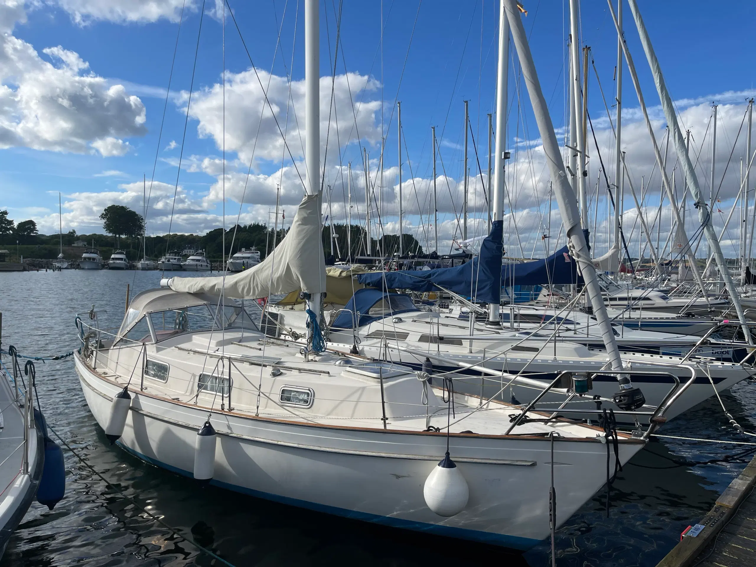 Hallberg Rassy Monsun 31