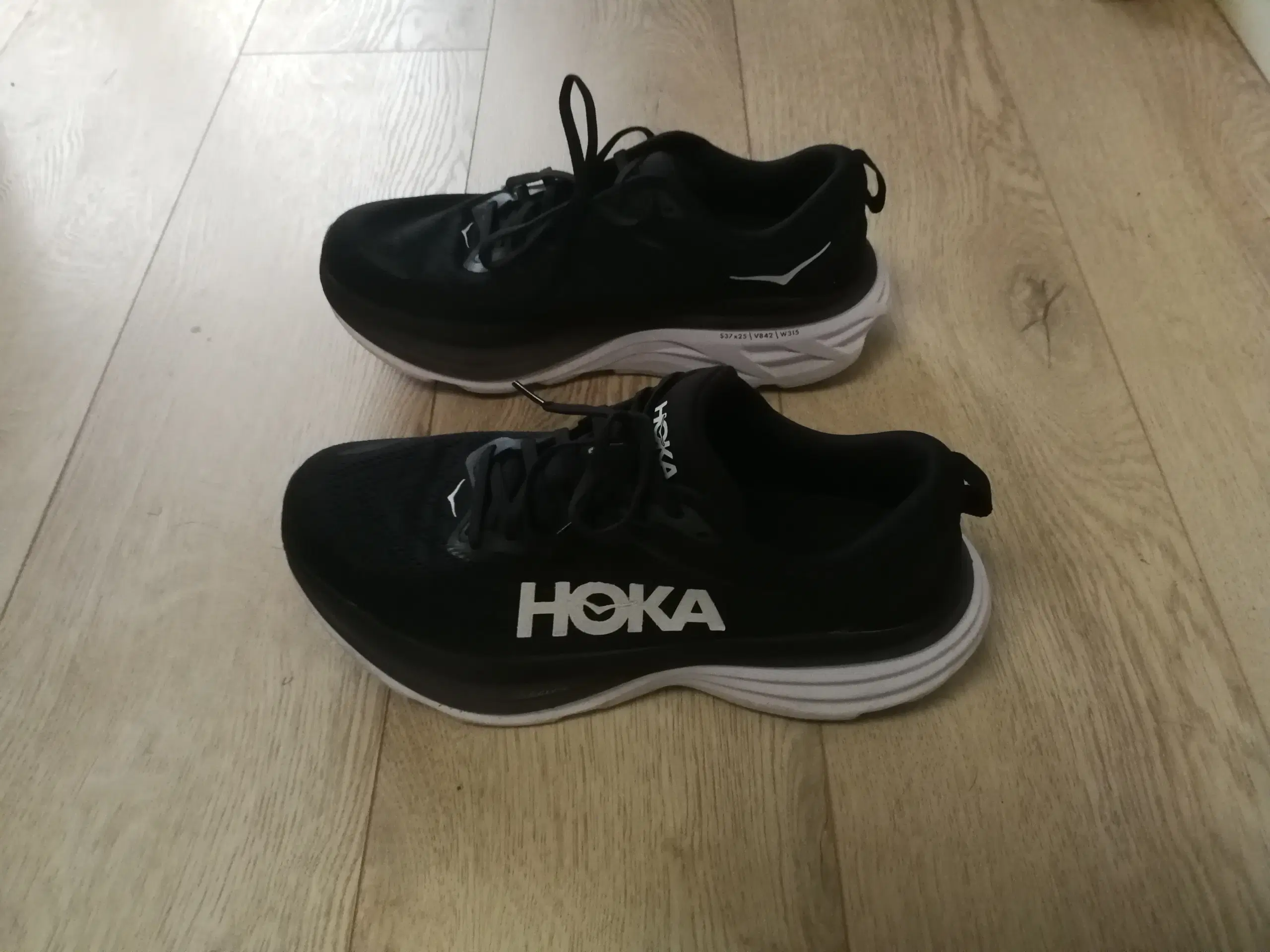 Hoka Bondi 8