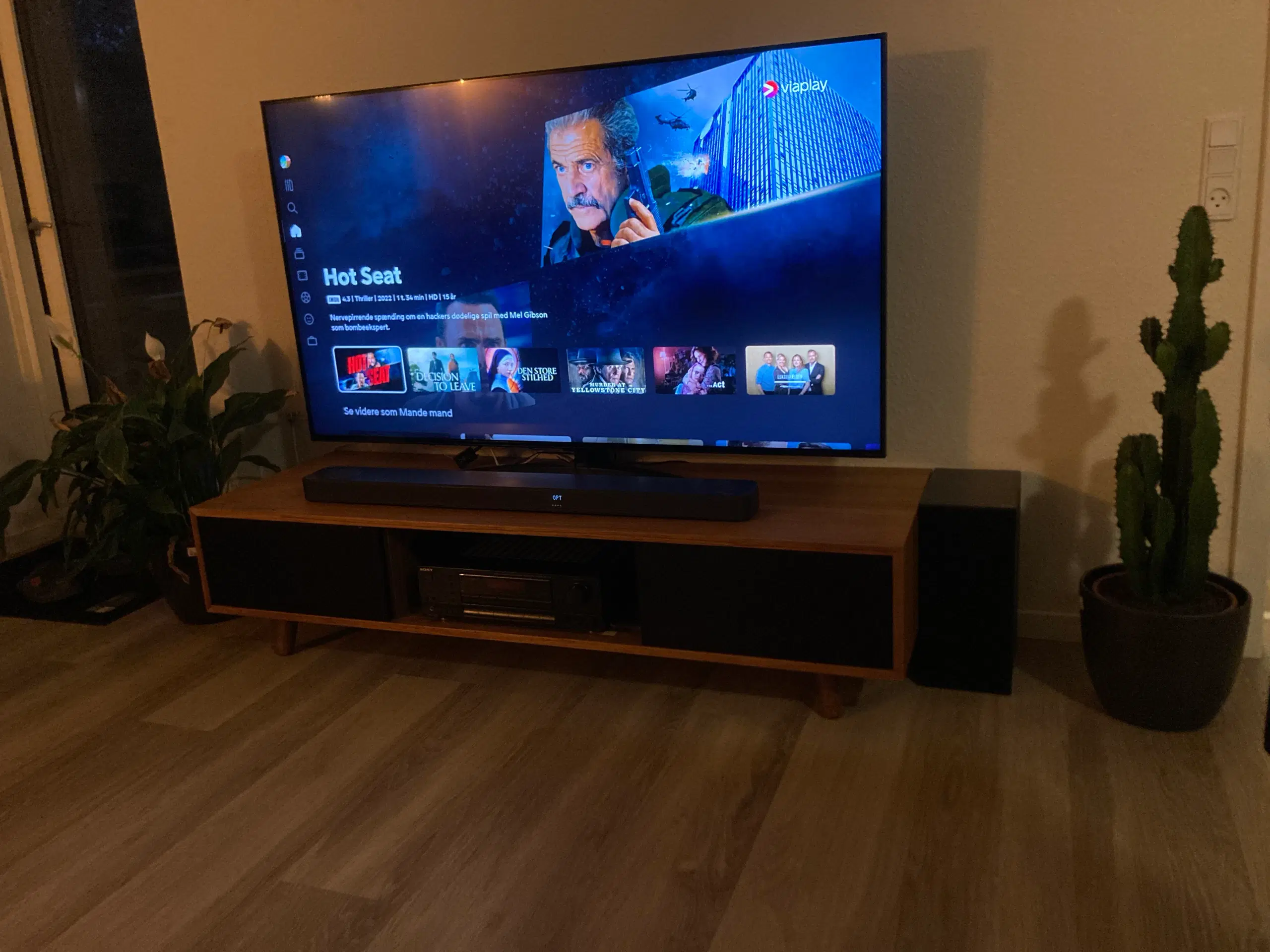 BOLIA TV BORD