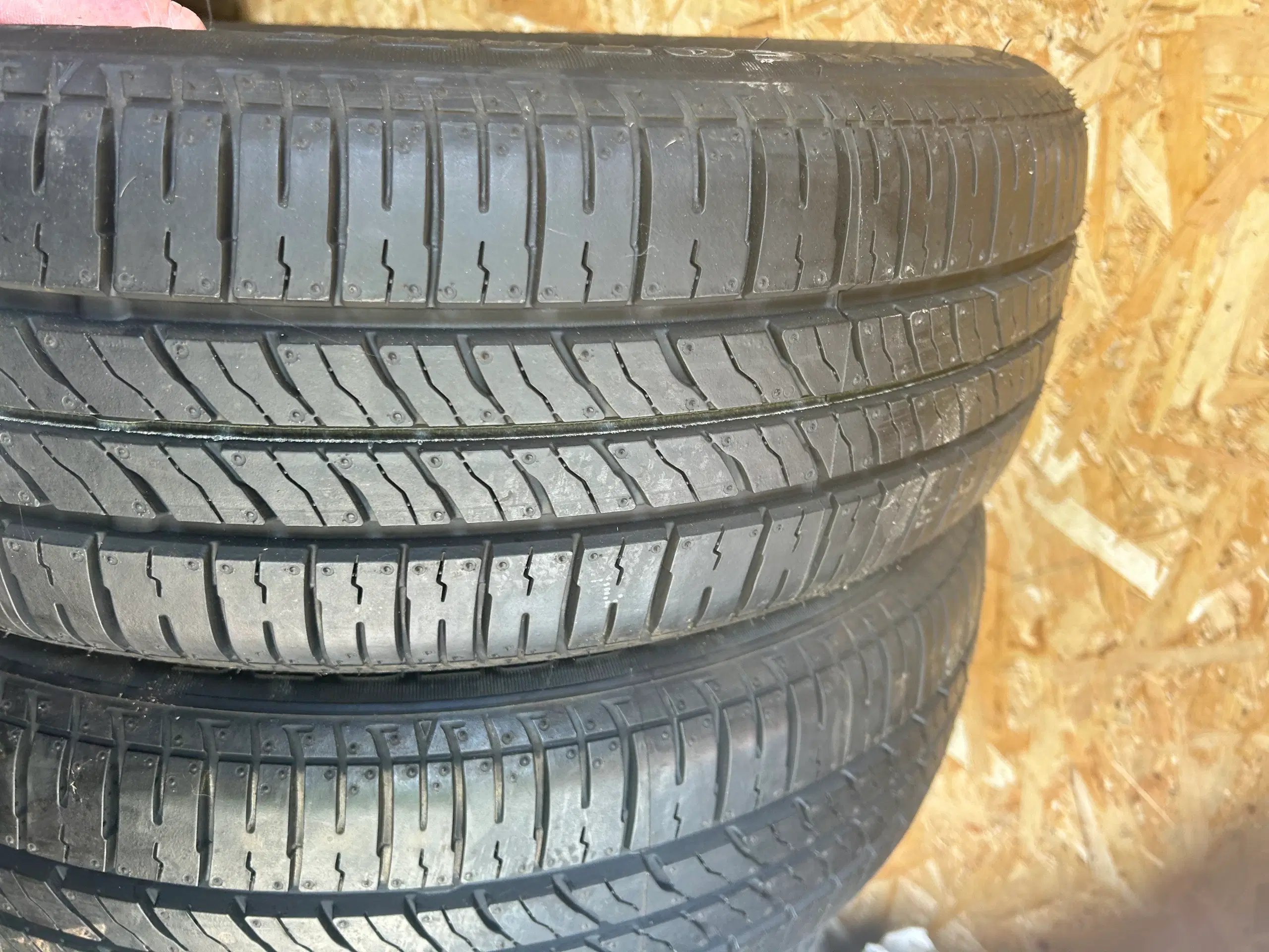 Bridgestone B 371 165/60 R14 75T