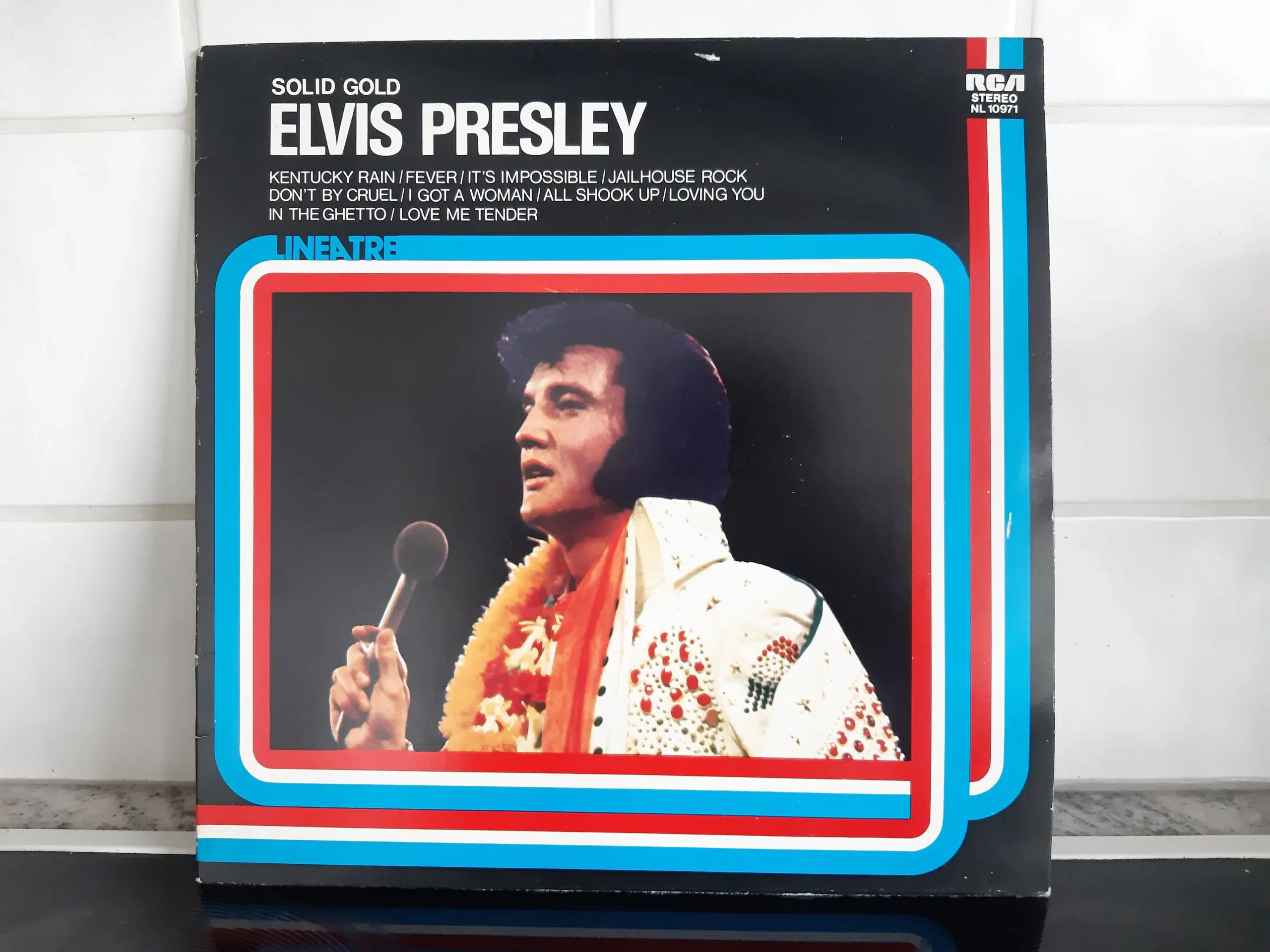 Elvis Presley Solid Gold 1975