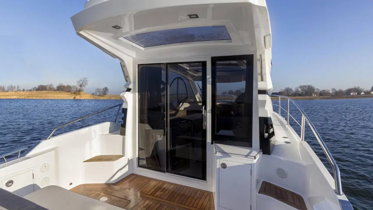 Galeon 310 HTC