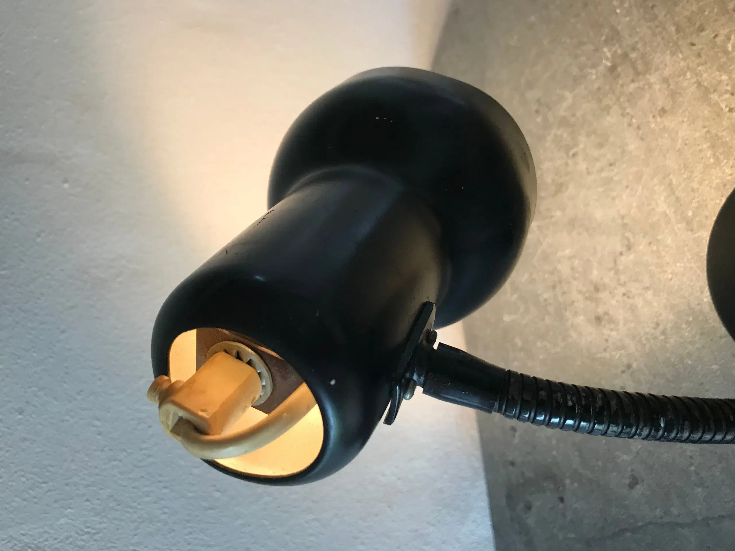 Flot retro bordlampe (metal)