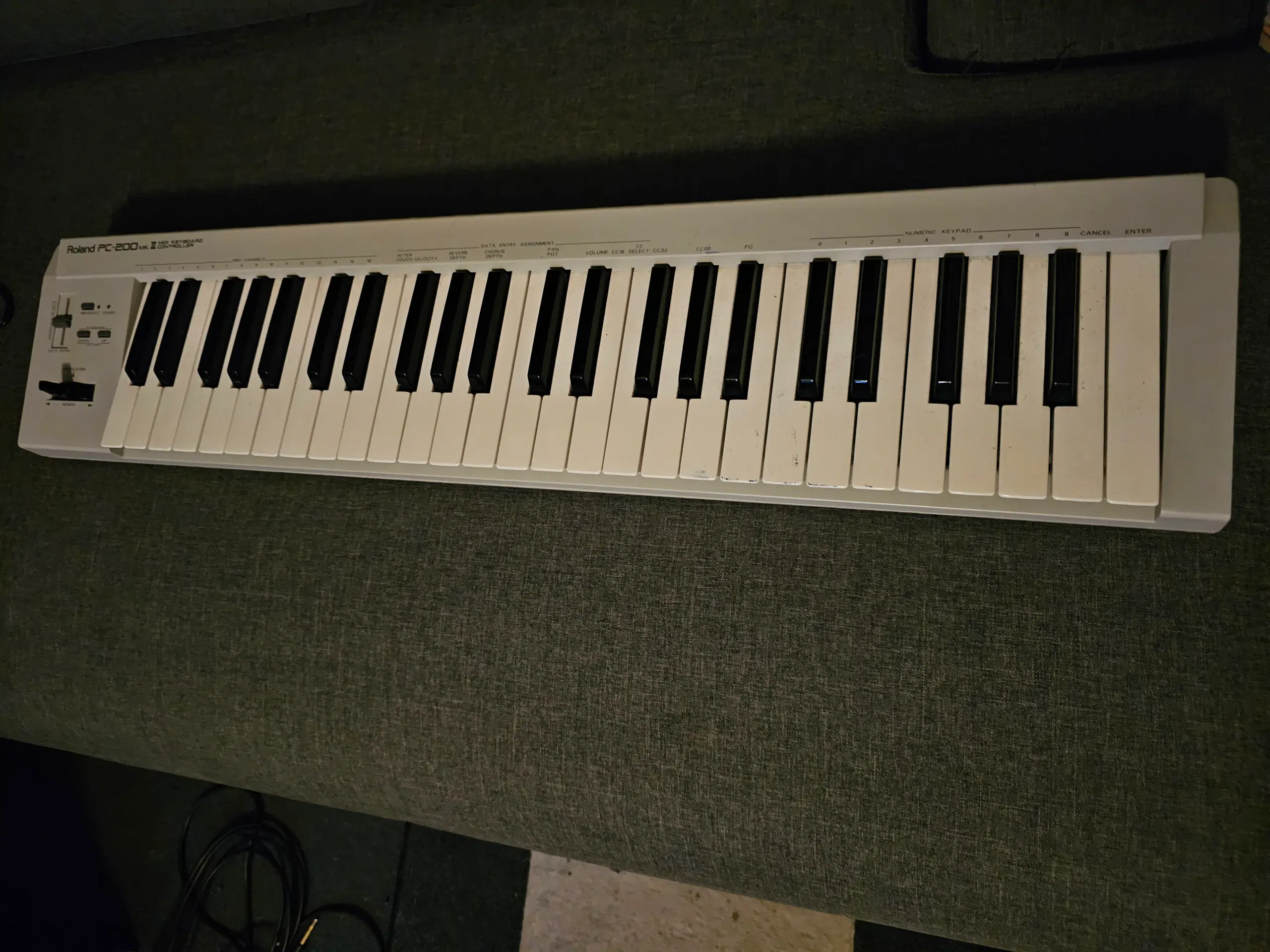 Midi Controller Roland Pc-200