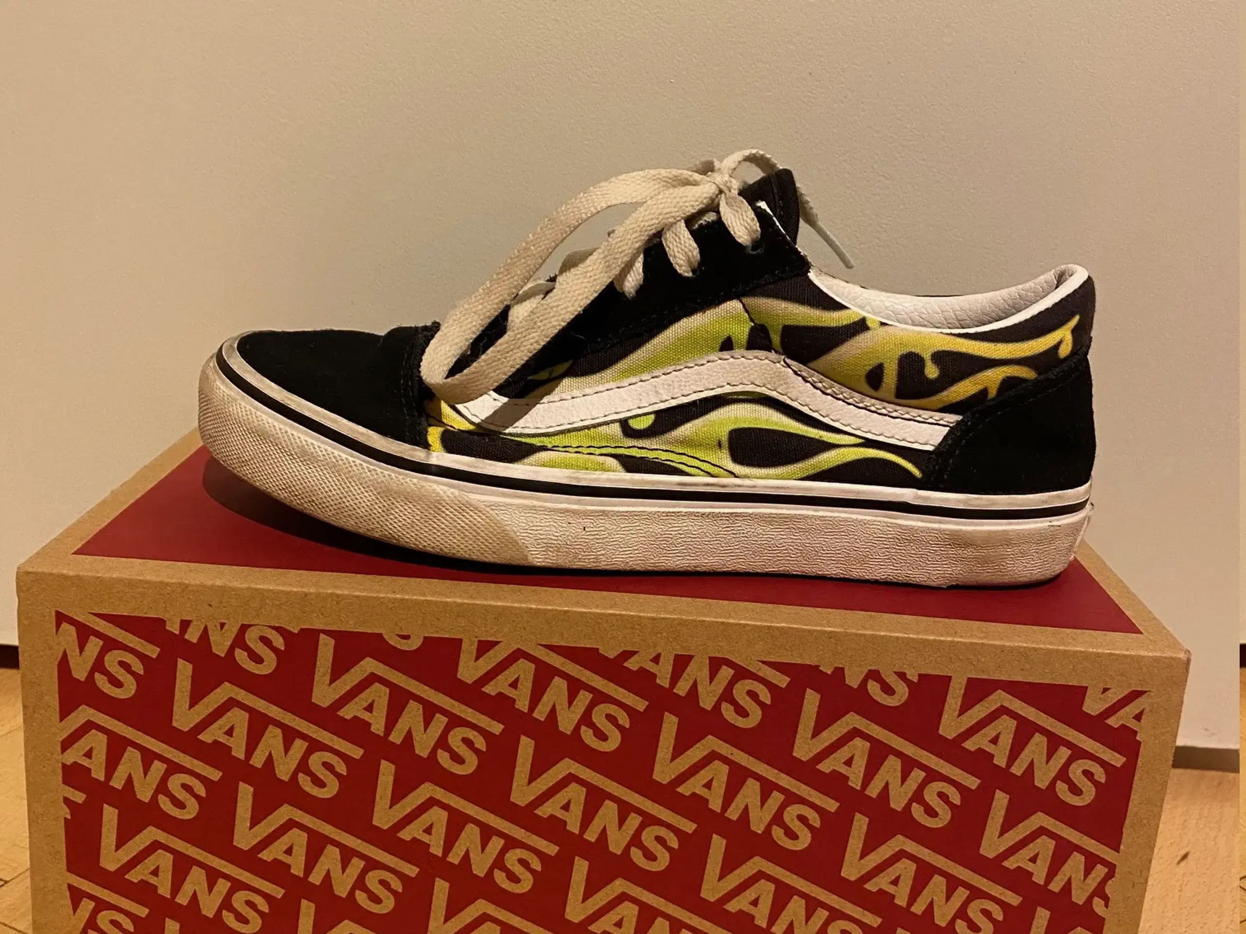 VANS sneakers Old Skool  Slime Flame str 35 m/k