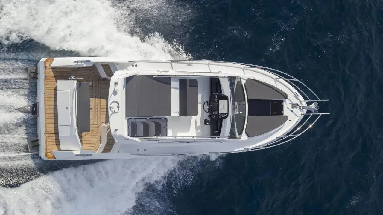 Galeon 300 FLY