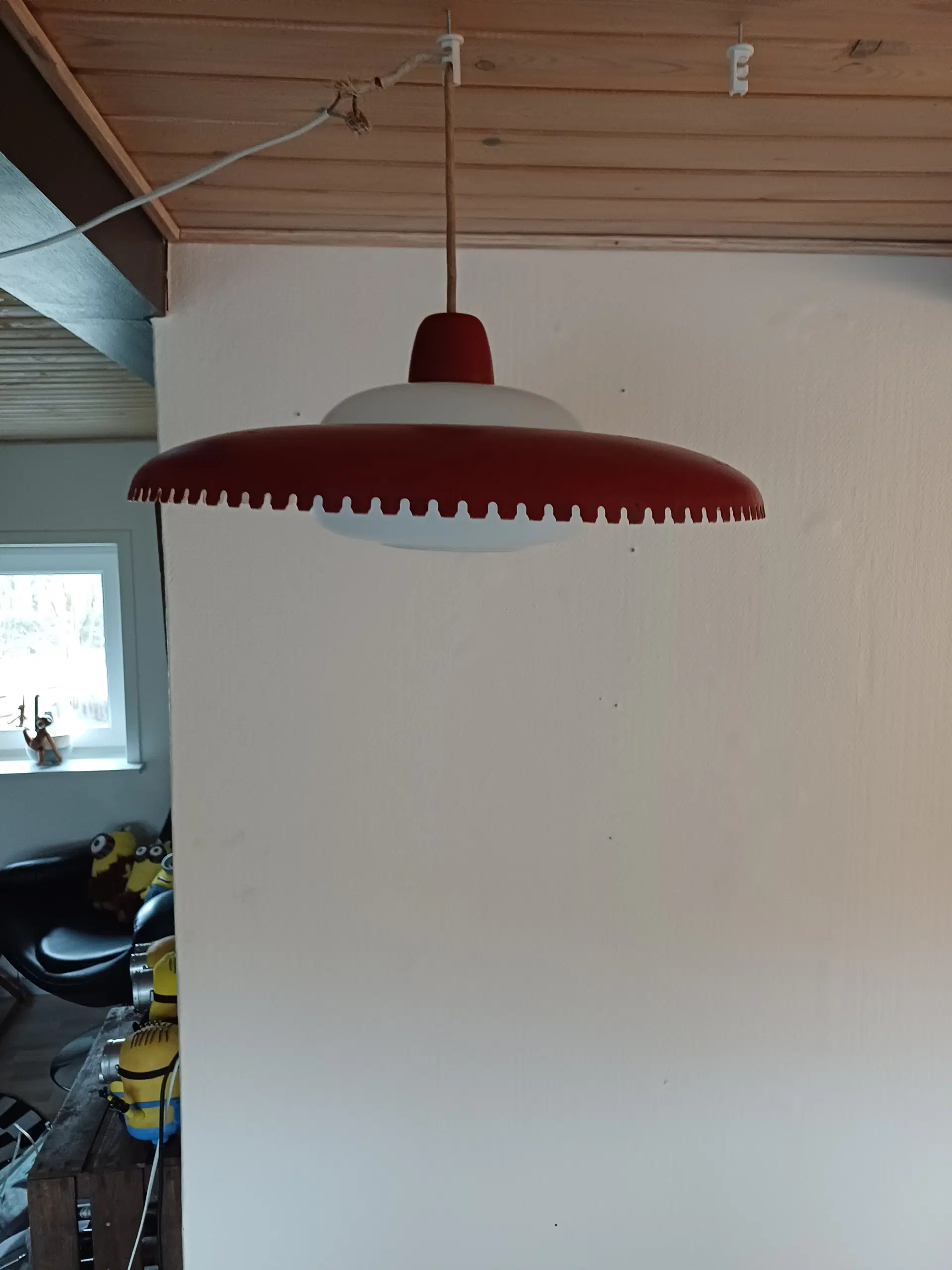 Bent karlby loftlampe