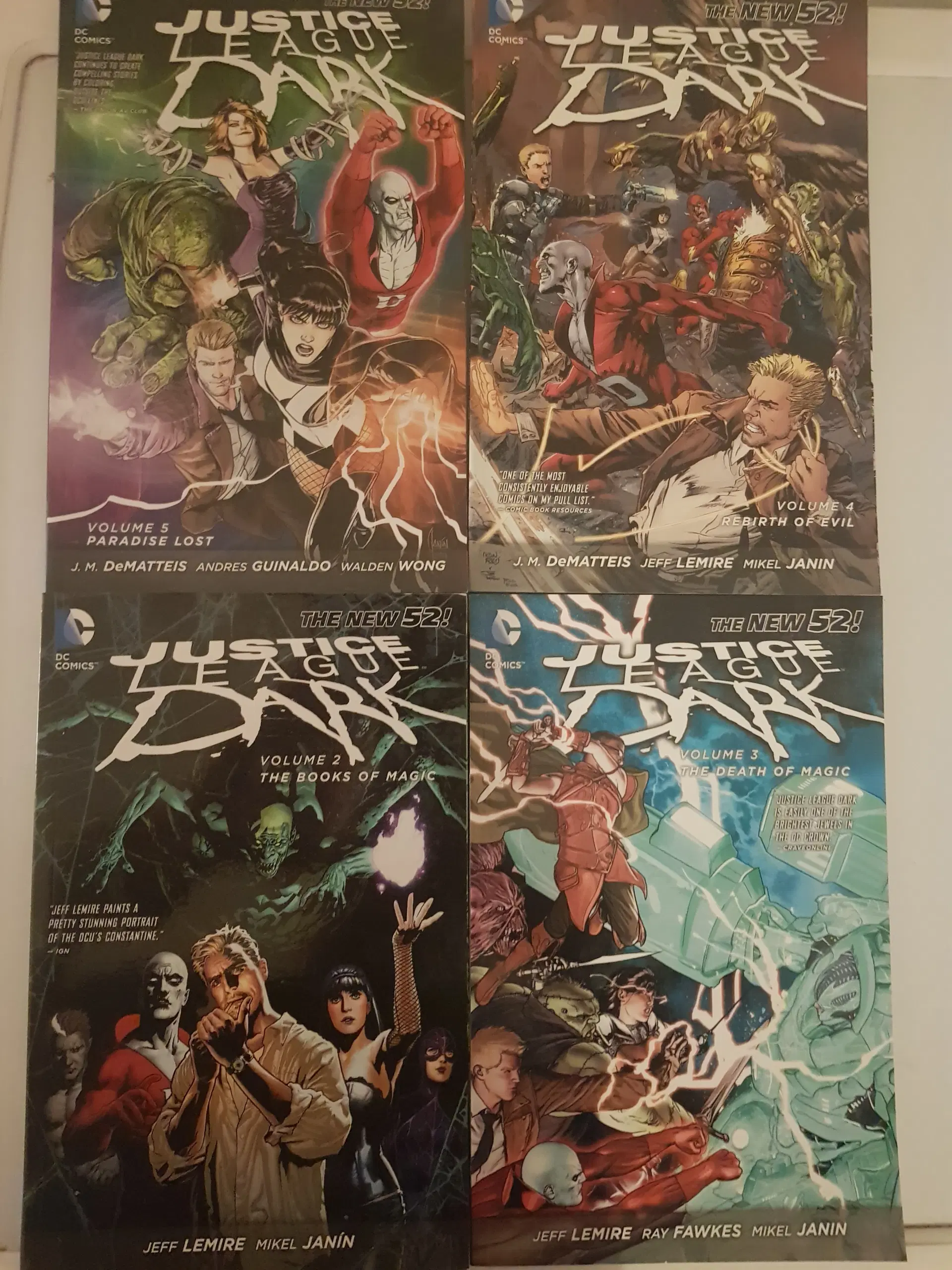 Justice League Dark Vol 2-5 (mangler vol 1 og 6)