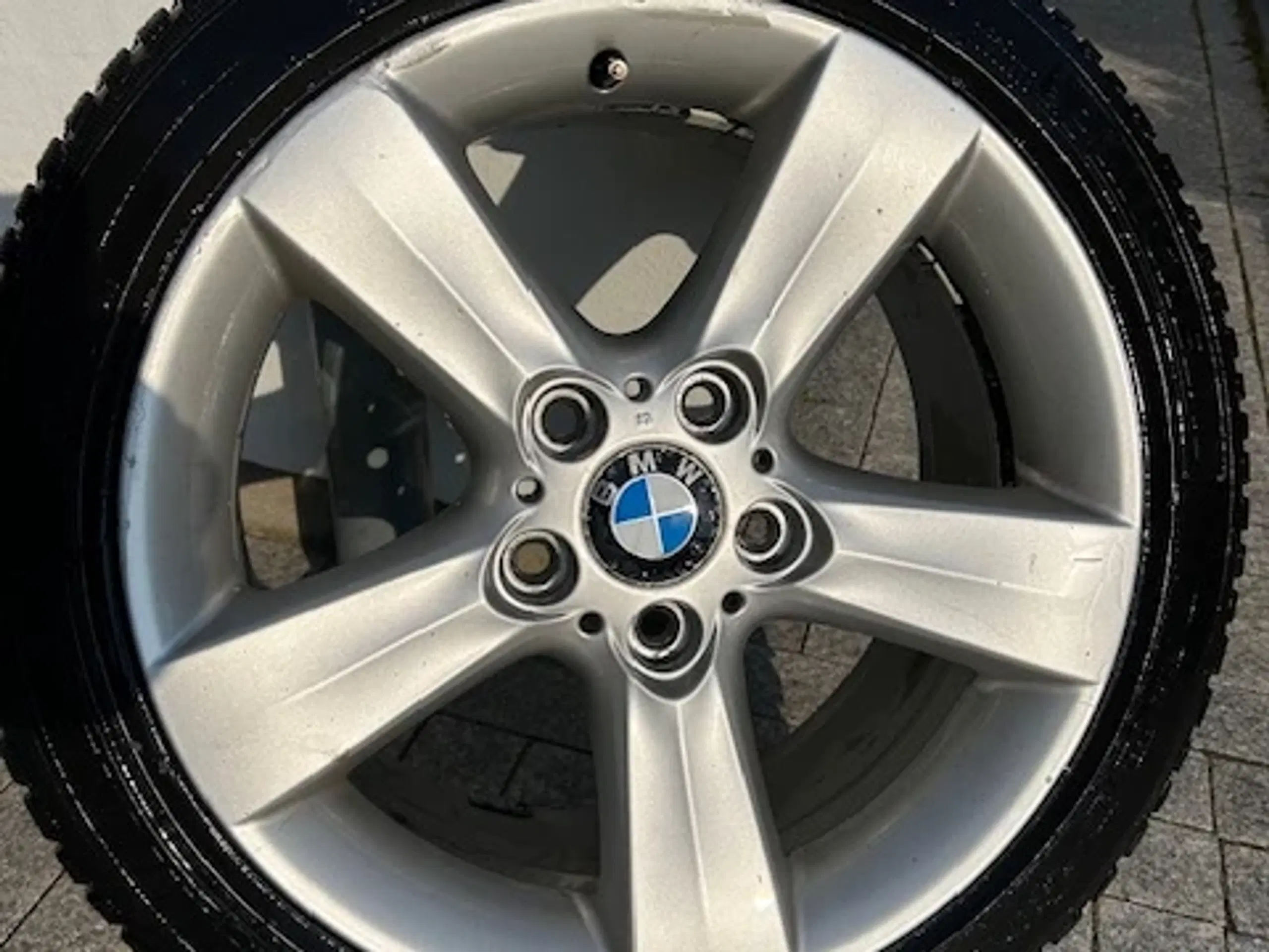 4 nye Michelin Alpin5 225/45/R17 på orig BMW alu