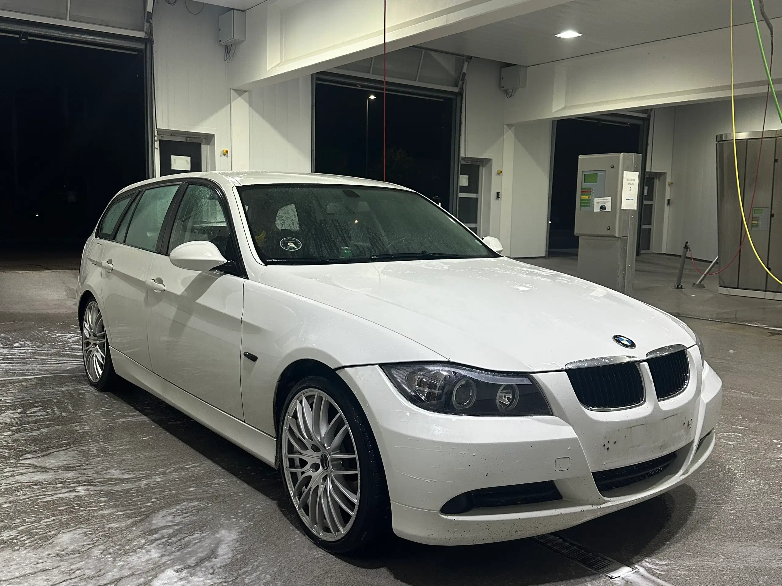 BMW e91 320d