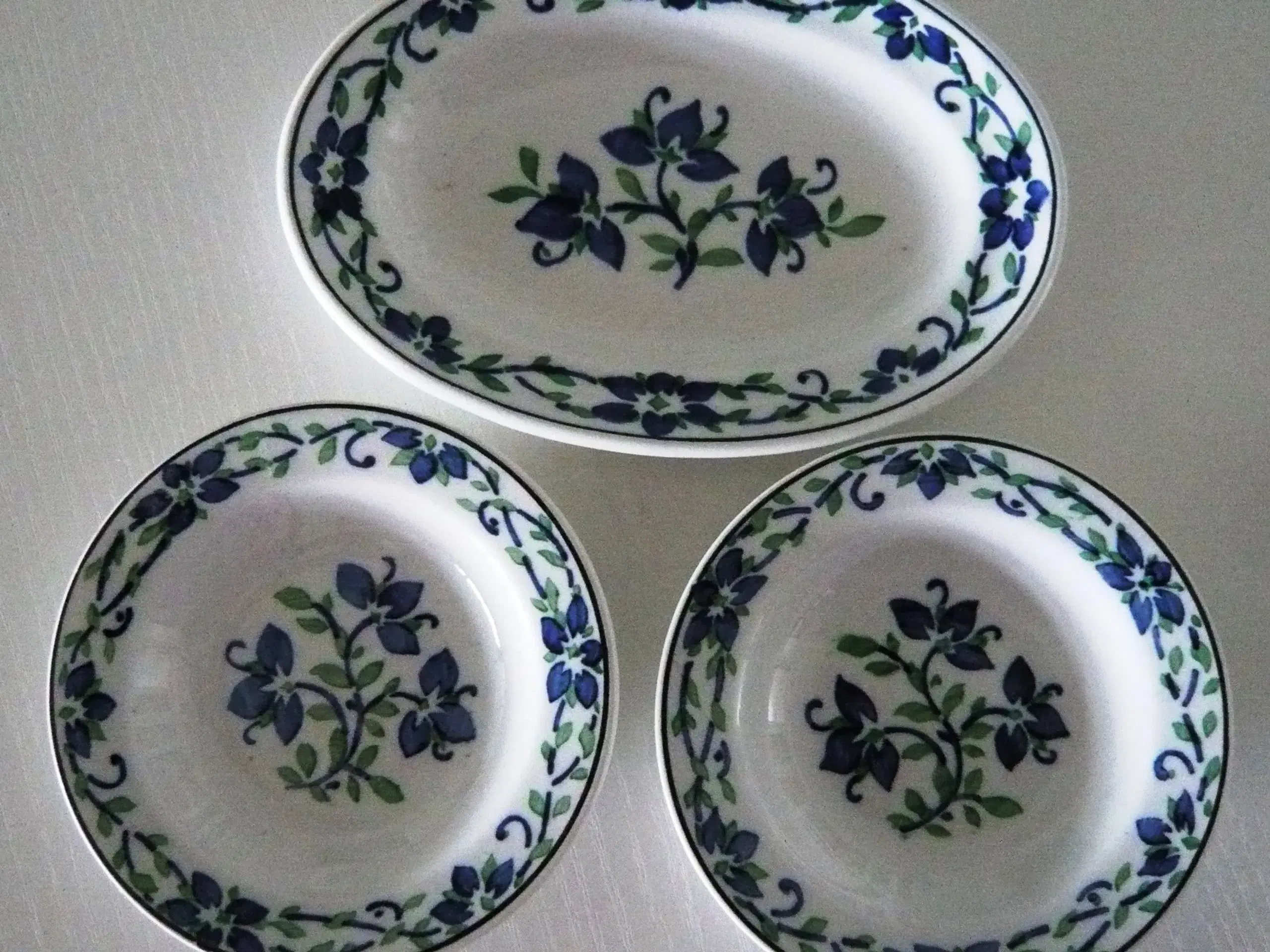 Villeroy  Boch Dresden - 3 assieter med nr 7264