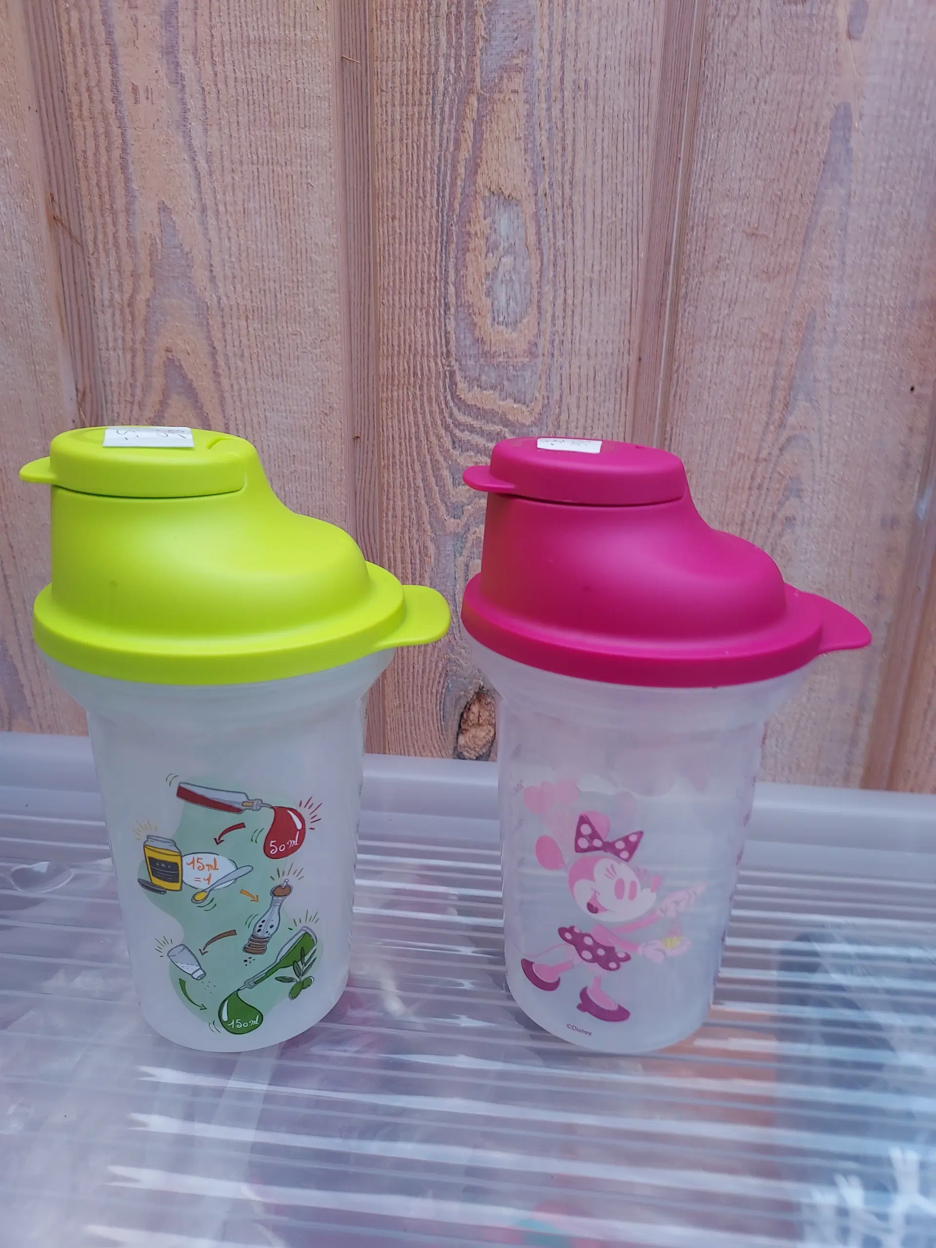 Tupperware 2 stk shaker