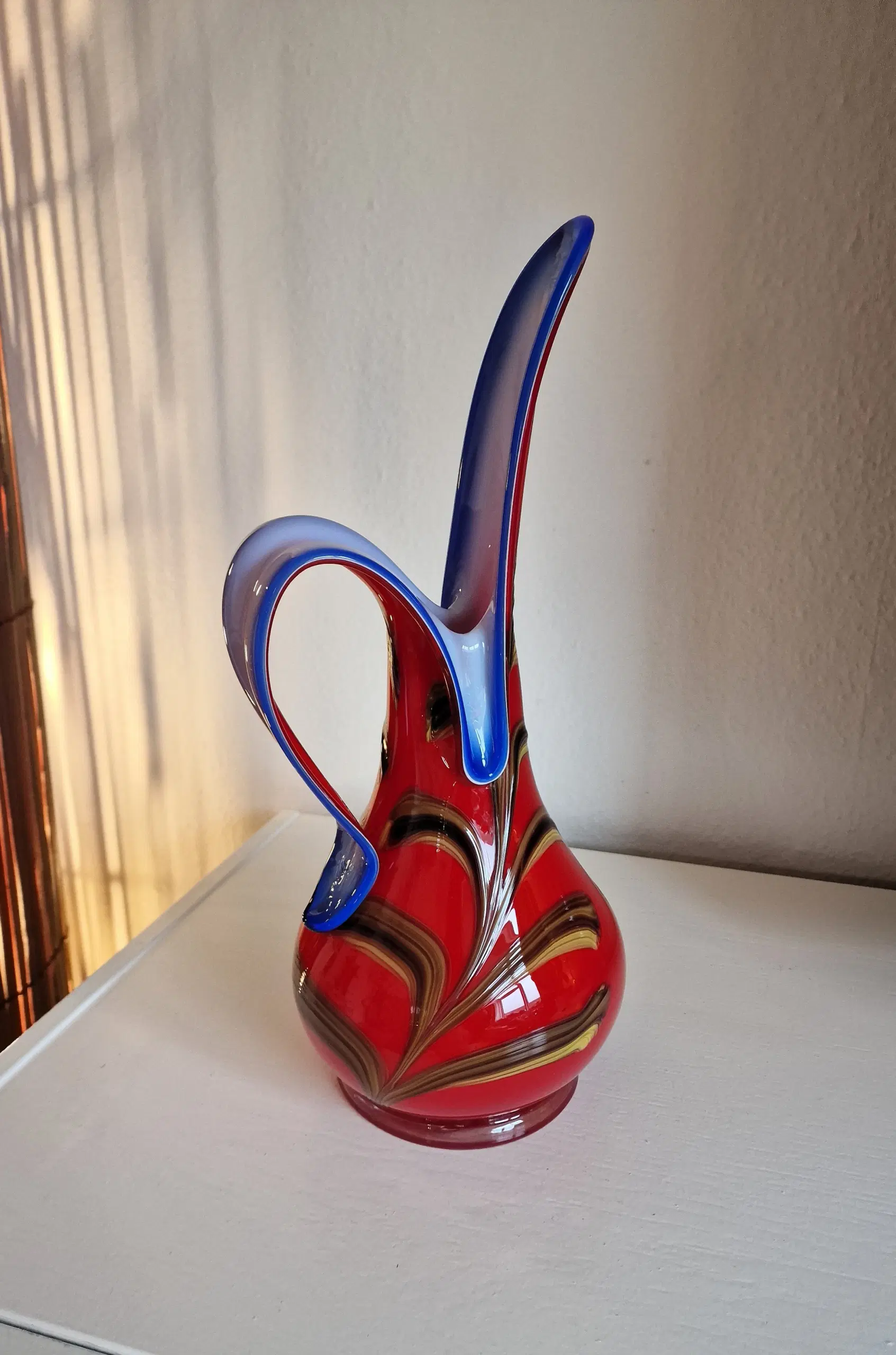 Smuk kunst vase/kande af Essie Zareh Baijan