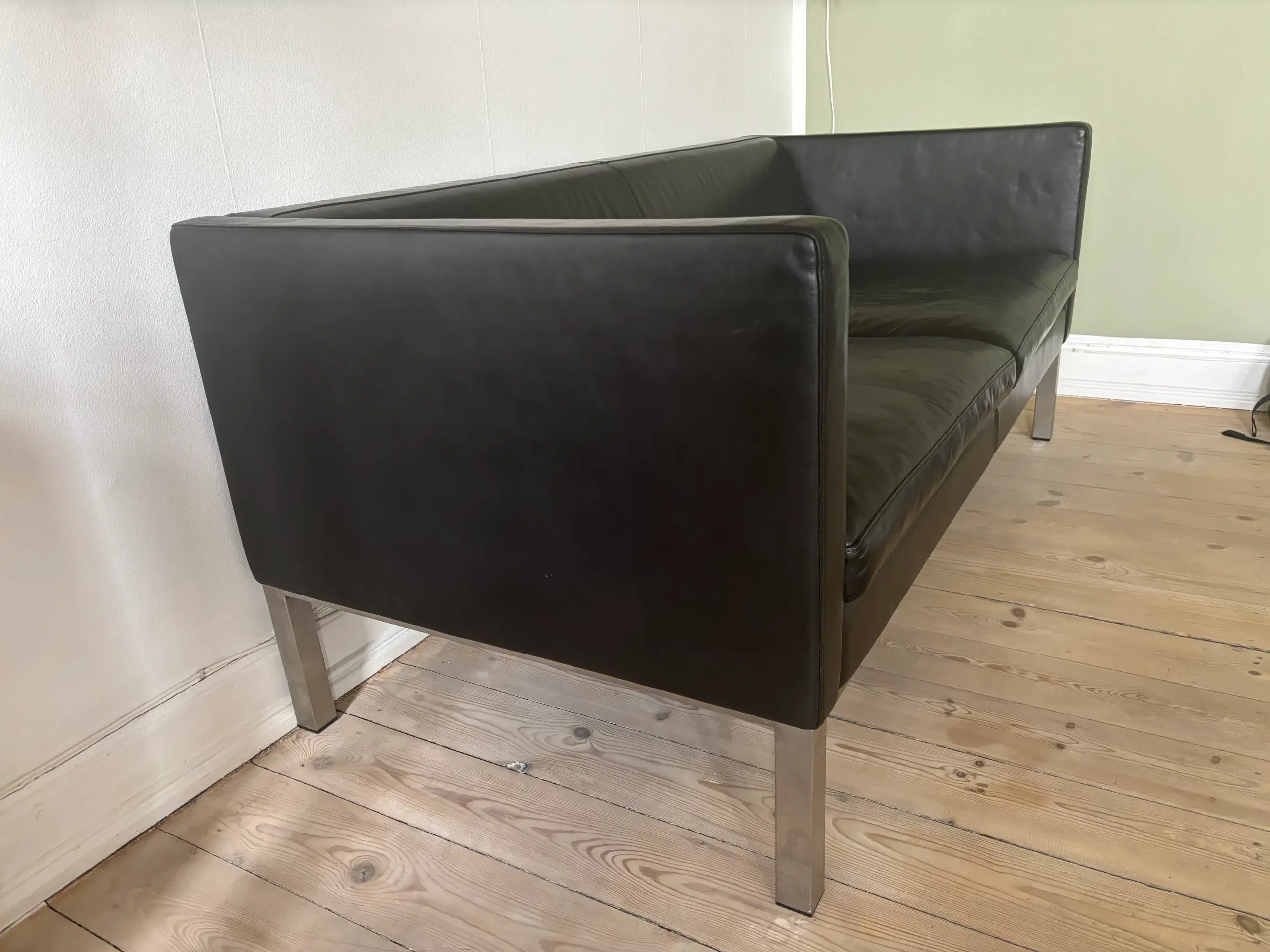 Erik Jørgensen EJ-52 sofa