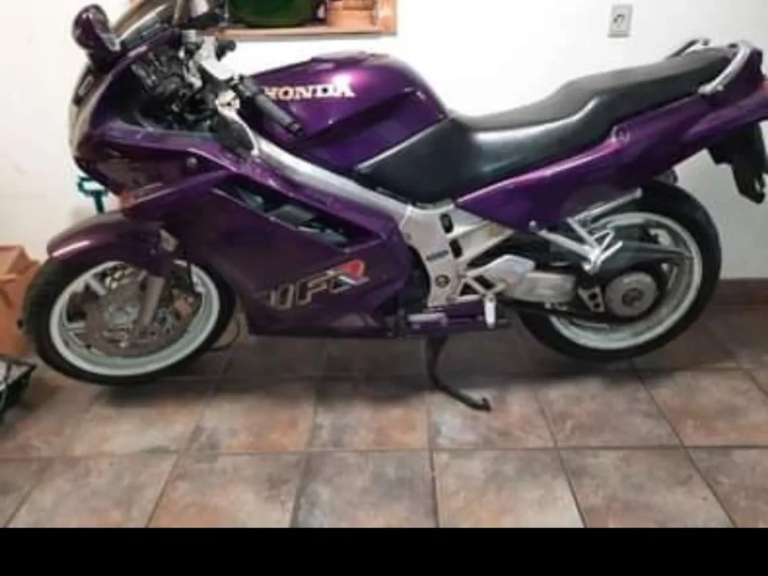 Honda VFR