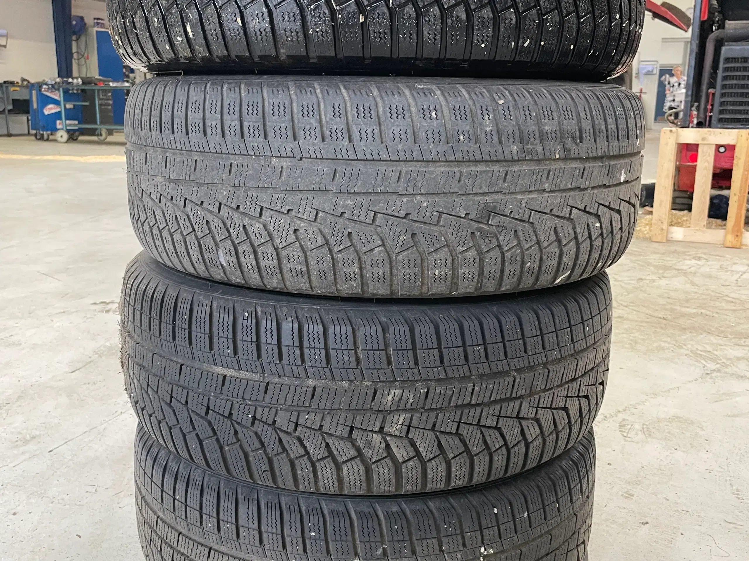 215/60R16 Aluhjul